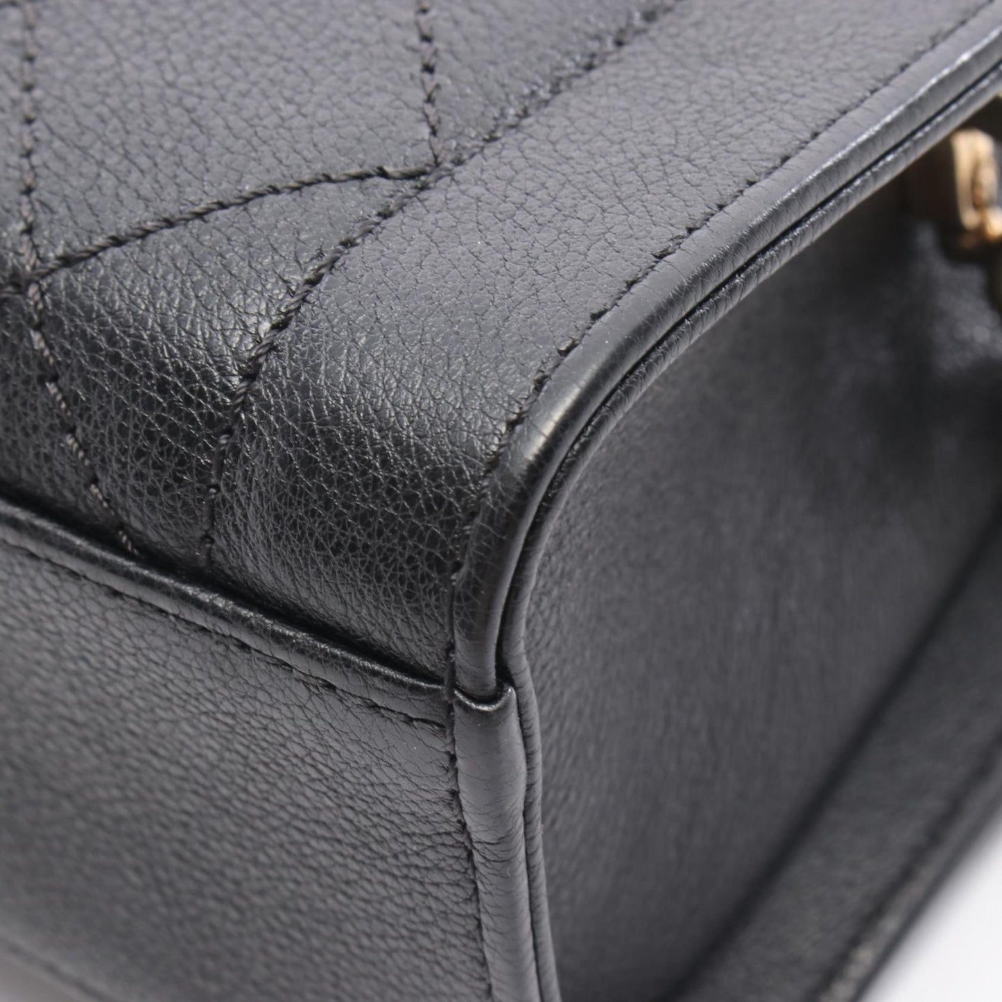 Chanel Matelasse Shoulder Bag In Calfskin Leather (Cowhide) For Women