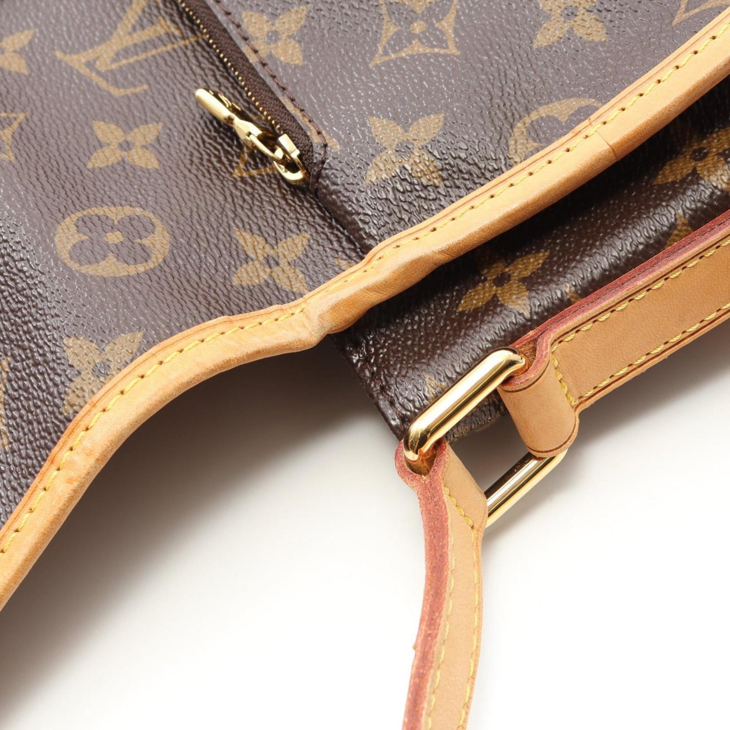 Louis Vuitton Mnilmontant Mm Shoulder Bag In Coated Canvas And Leather With Monogram Design