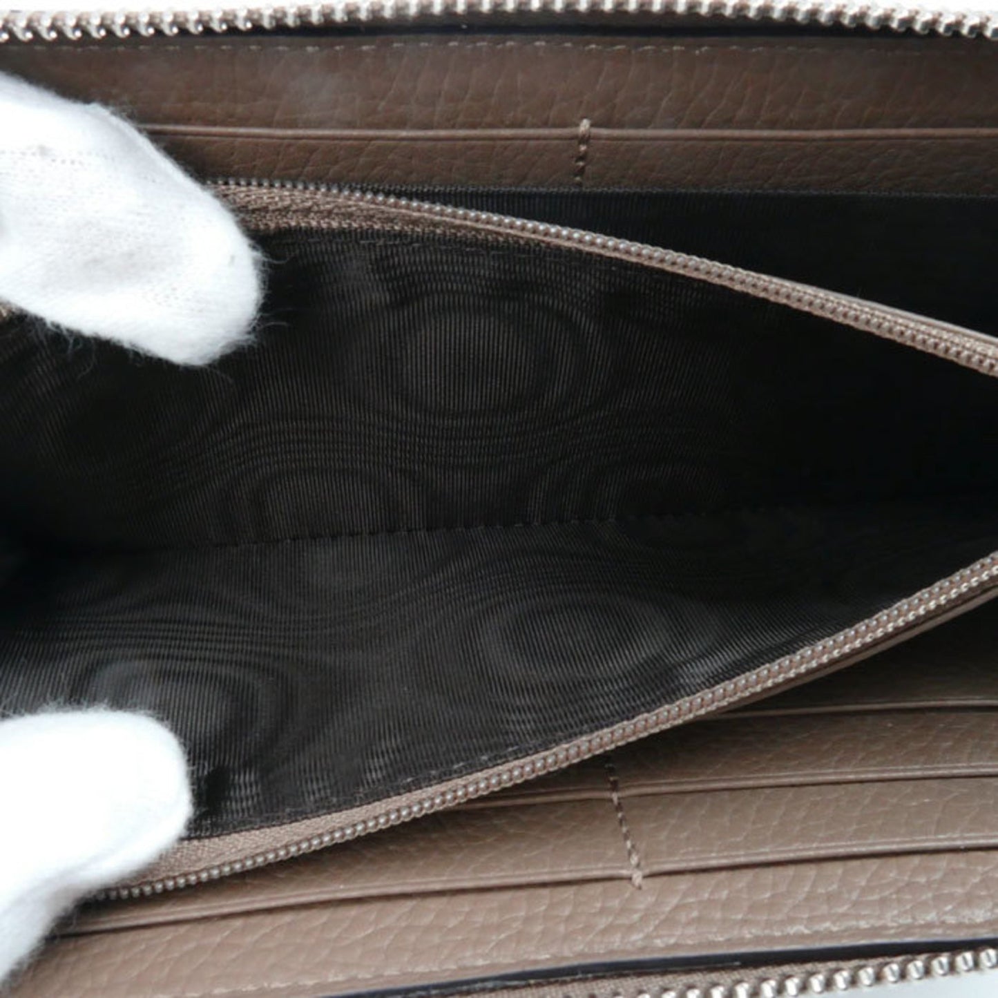 Gucci Jumbo Gg Zip Around Long Wallet Round Taupe 739484