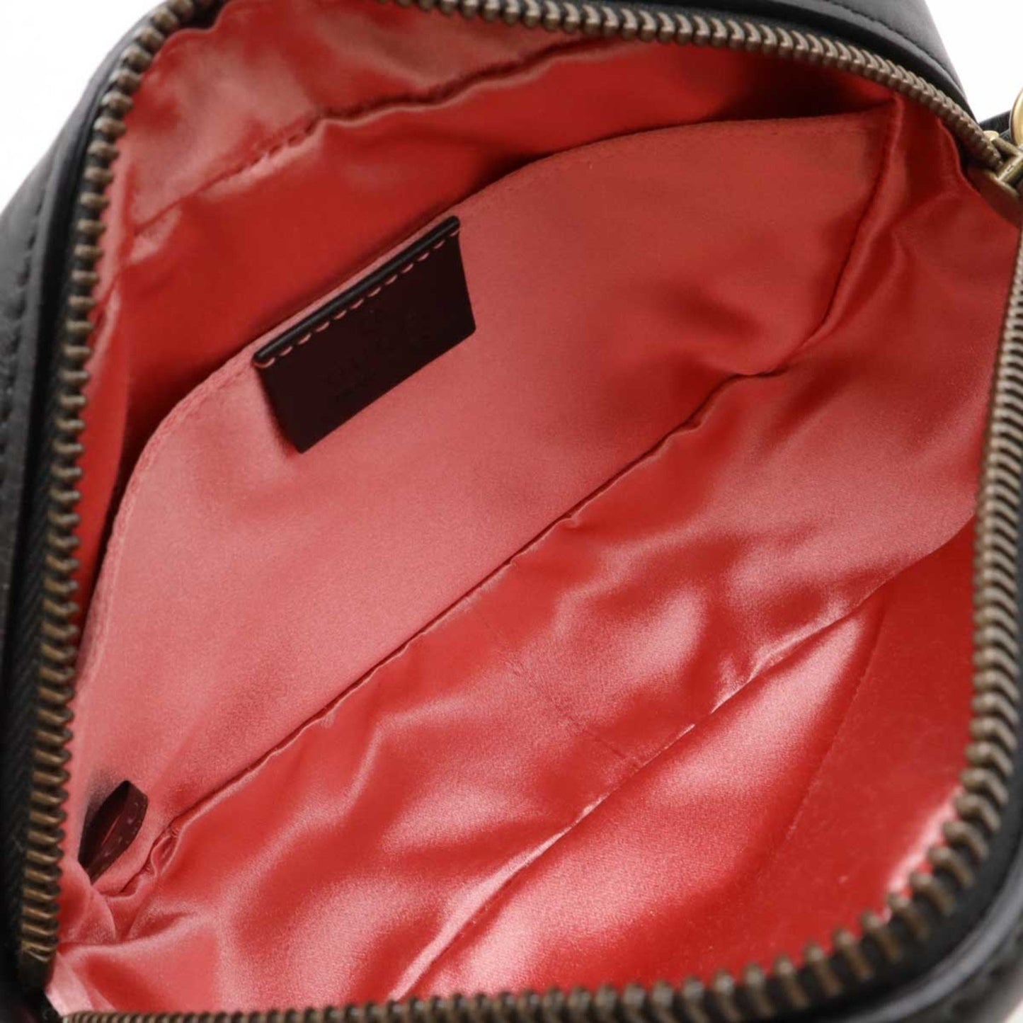 Gucci Gg Marmont Quilted Shoulder Bag