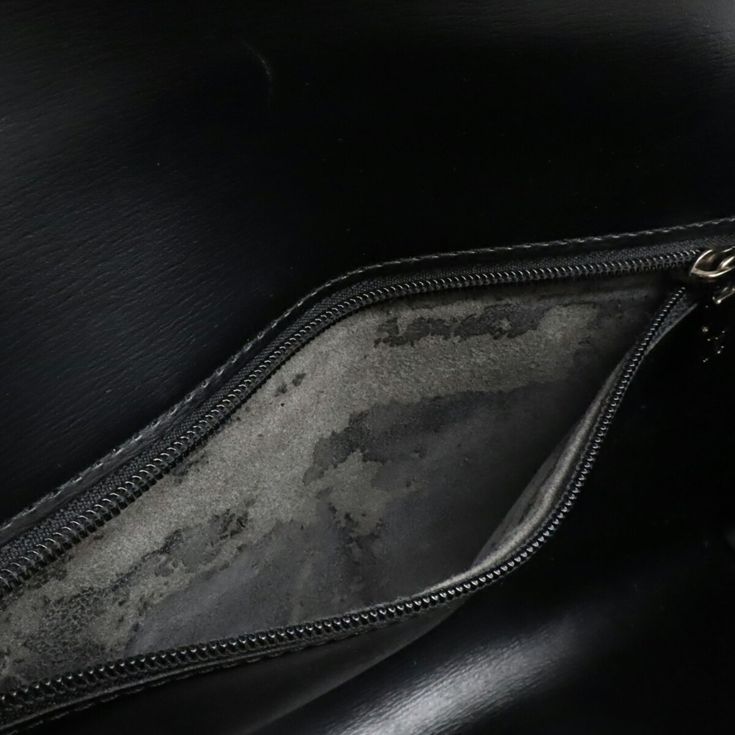Louis Vuitton Epi Arches Shoulder Bag/Pochette/Clutch Bag In Noir Black