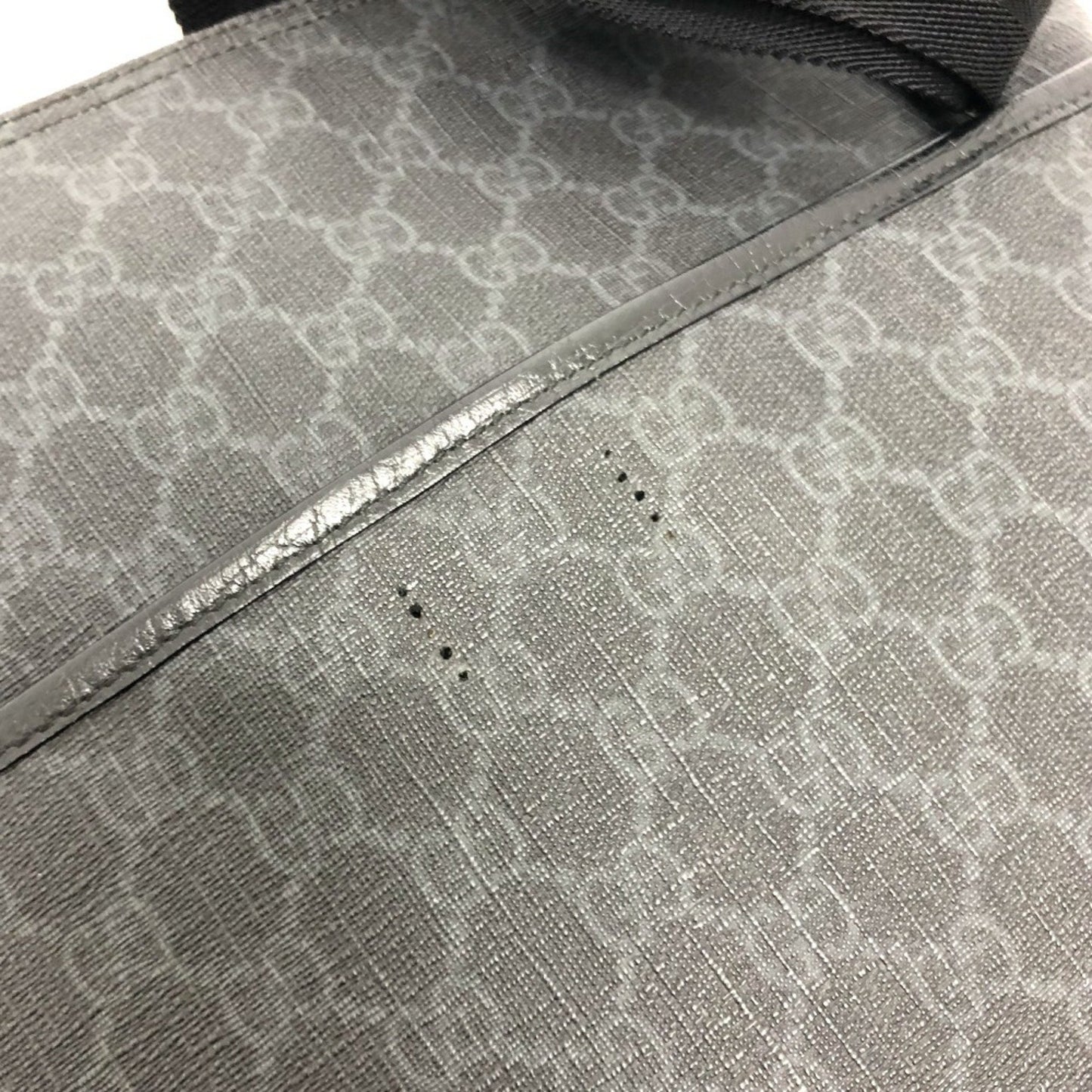 Gucci 162904 Gg Shoulder Bag In Supreme Canvas