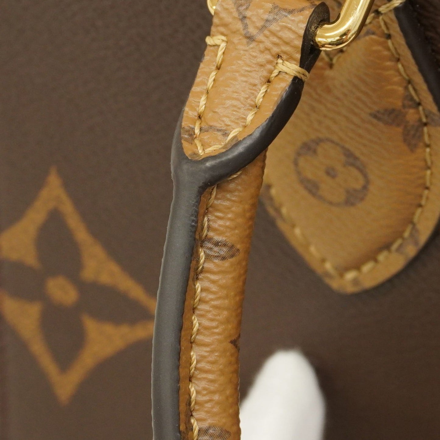 Handbag Louis Vuitton