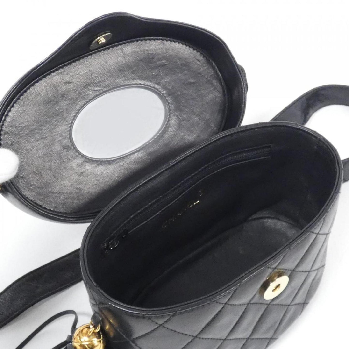 Chanel Shoulder Bags