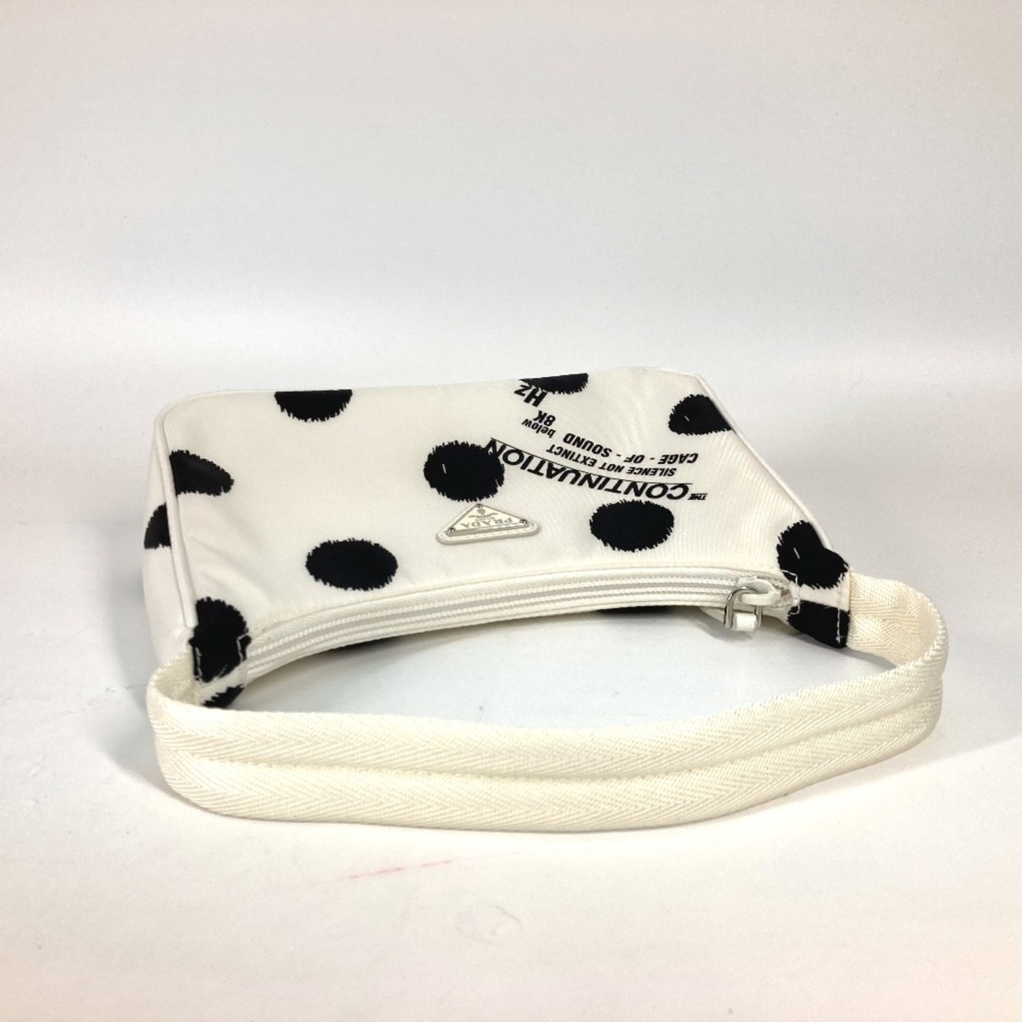 Prada 1Ne515 Re-Edition 2000 Dot Polka Dot Shoulder Bag Shoulder Bag White Black