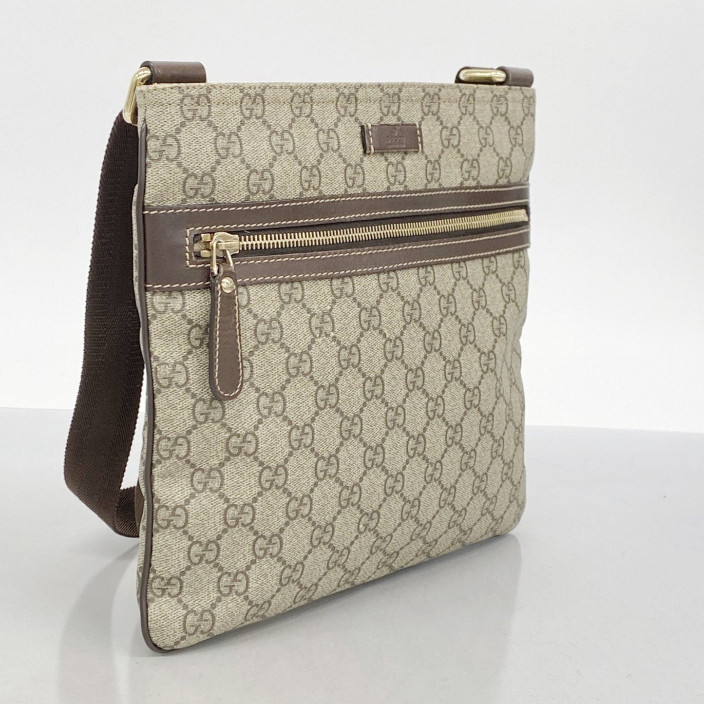 Gucci Gg Supreme Shoulder Bag 295257 Brown