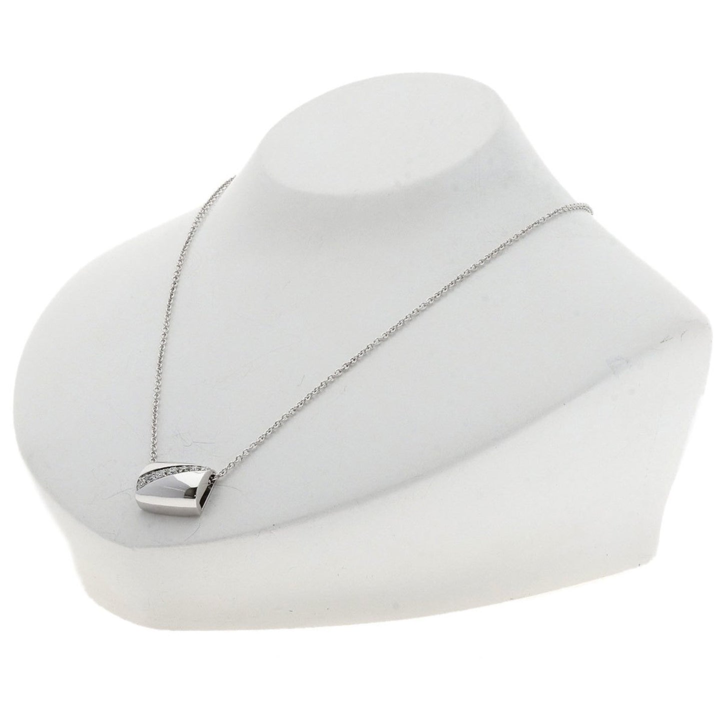 Piaget Possession Diamond Necklace In 18K White Gold
