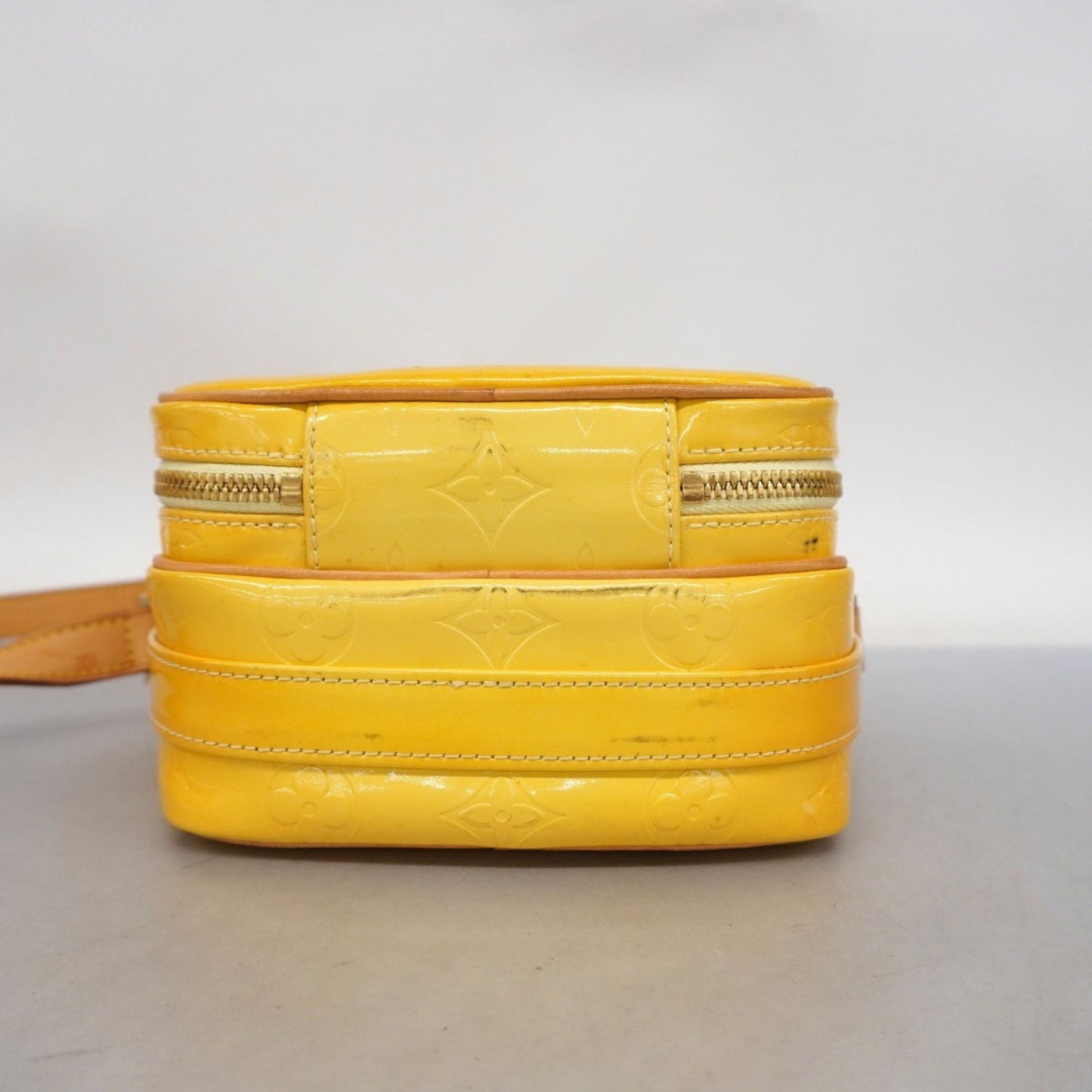 Louis Vuitton Vernis Worcester Shoulder Bag M91075 Lime Yellow