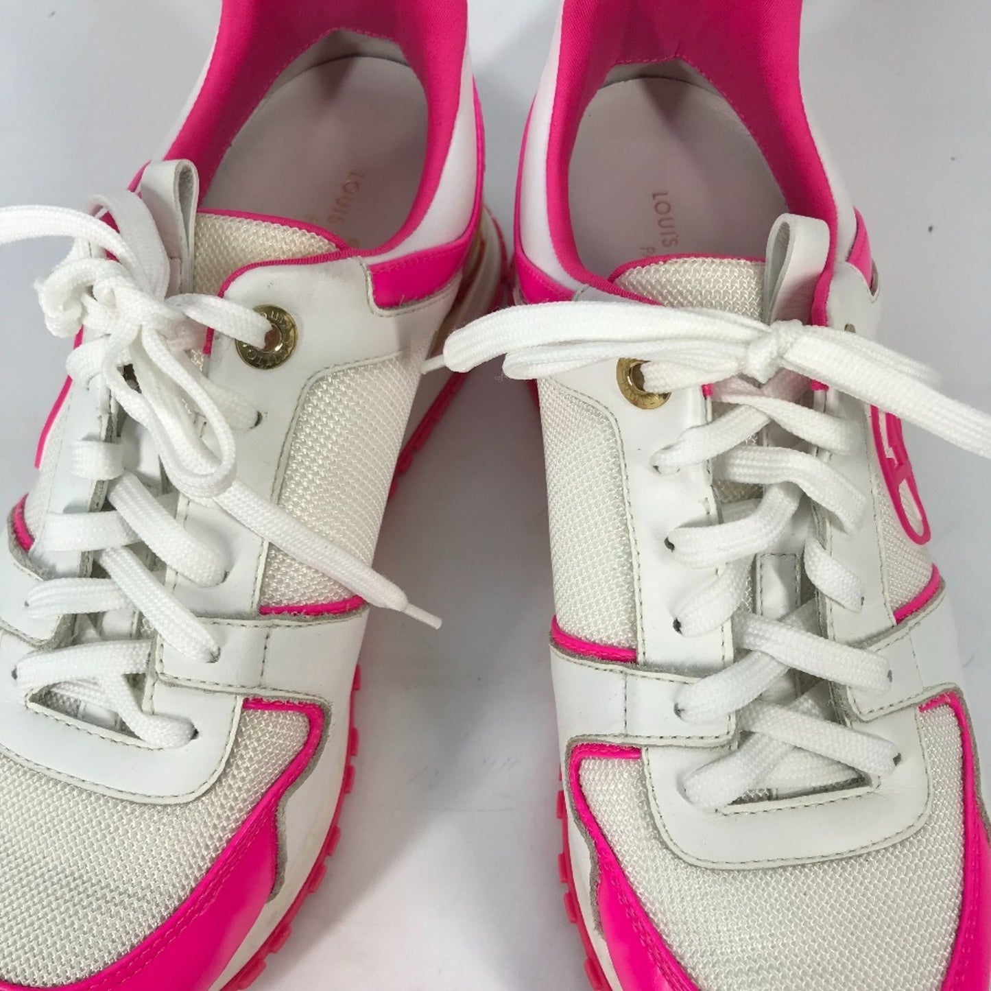 Louis Vuitton Runaway Low-Top Sneakers With Laces