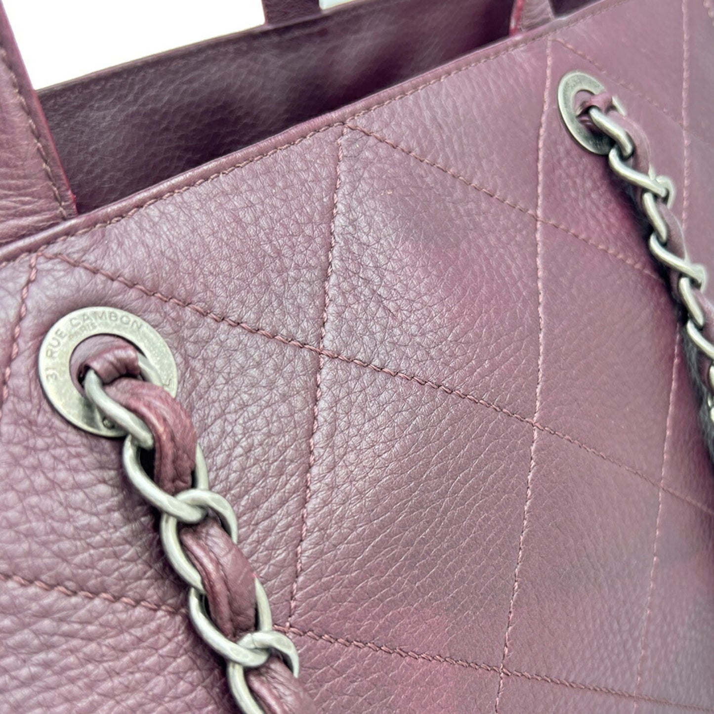 Chanel Chanel Shoulder Bag Matelasse Wine Red Tote Handbag Chain