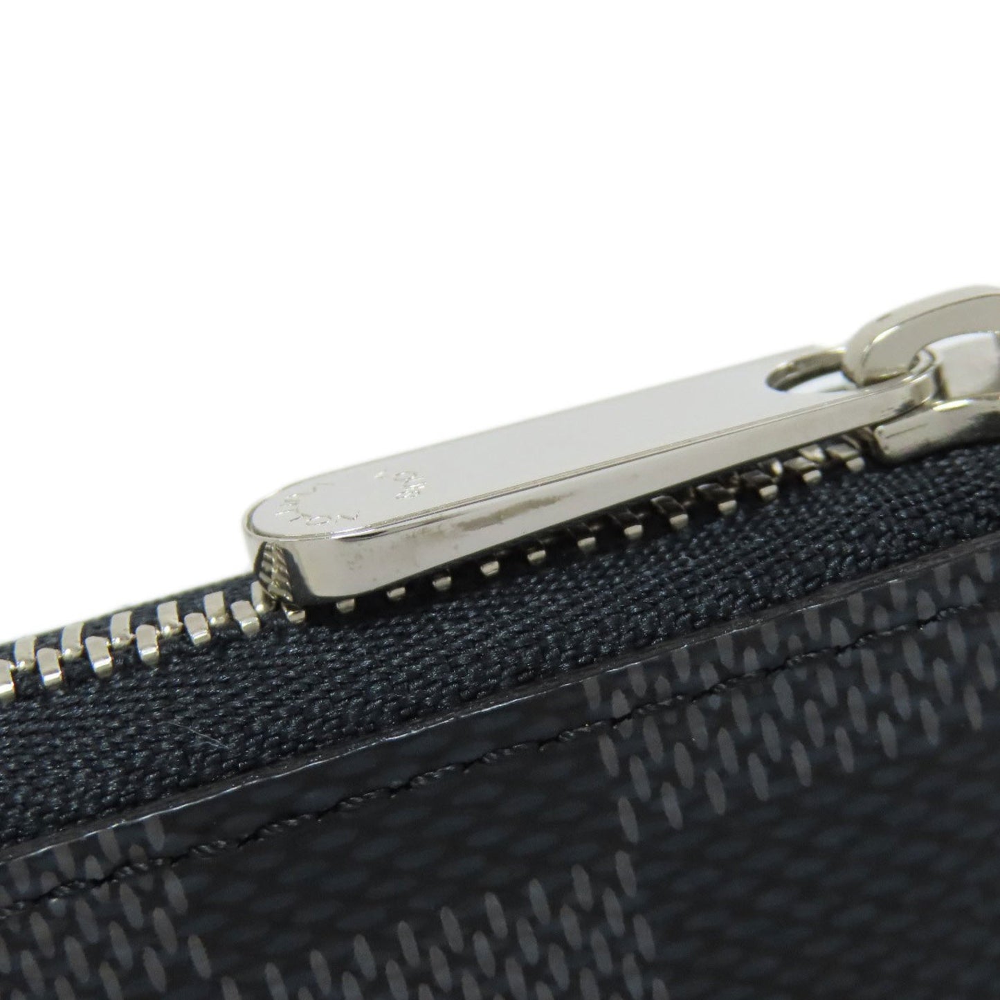 Louis Vuitton N63076 Zippy Coin Purse