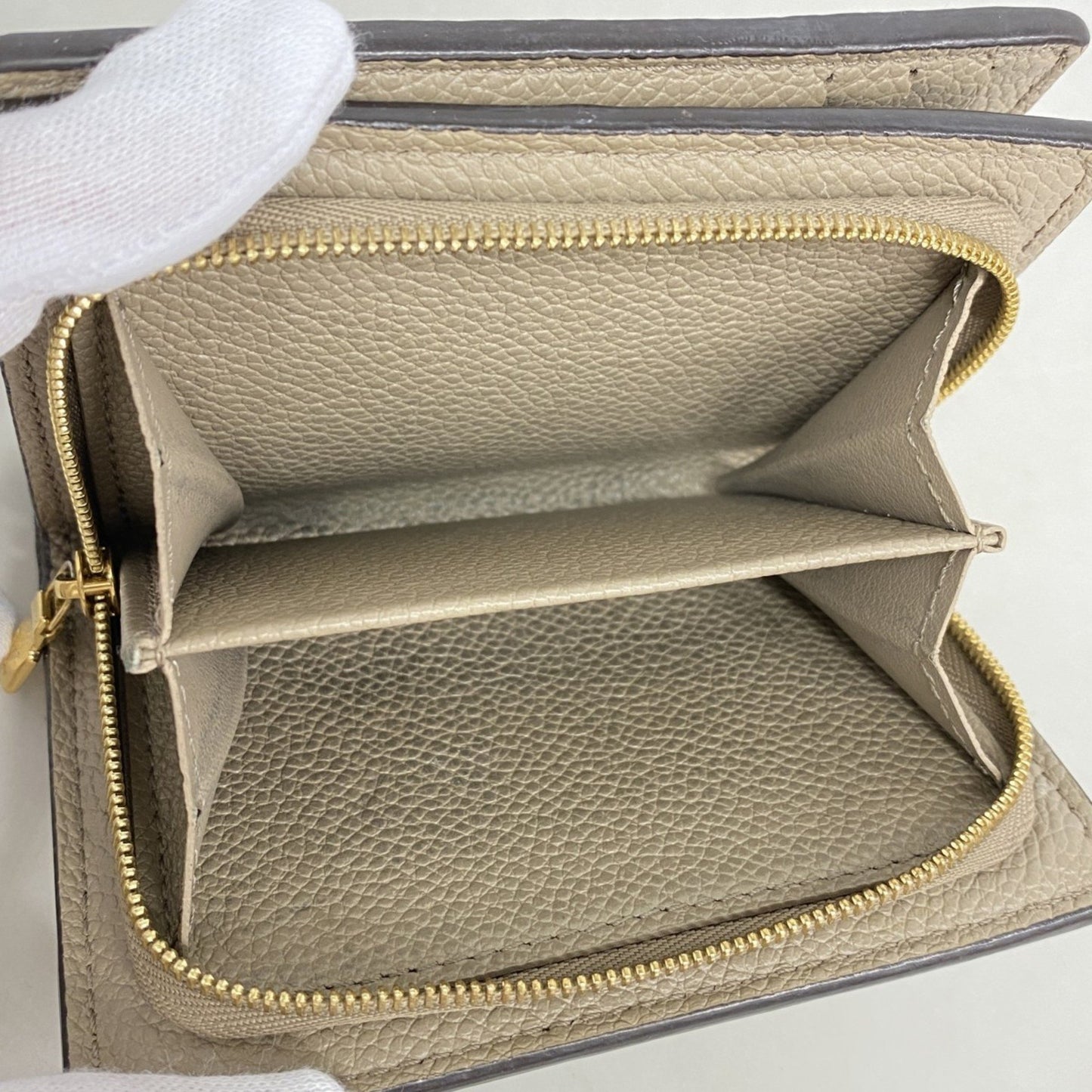 Louis Vuitton Monogram Empreinte Portefeuille M80152 Tourterelle