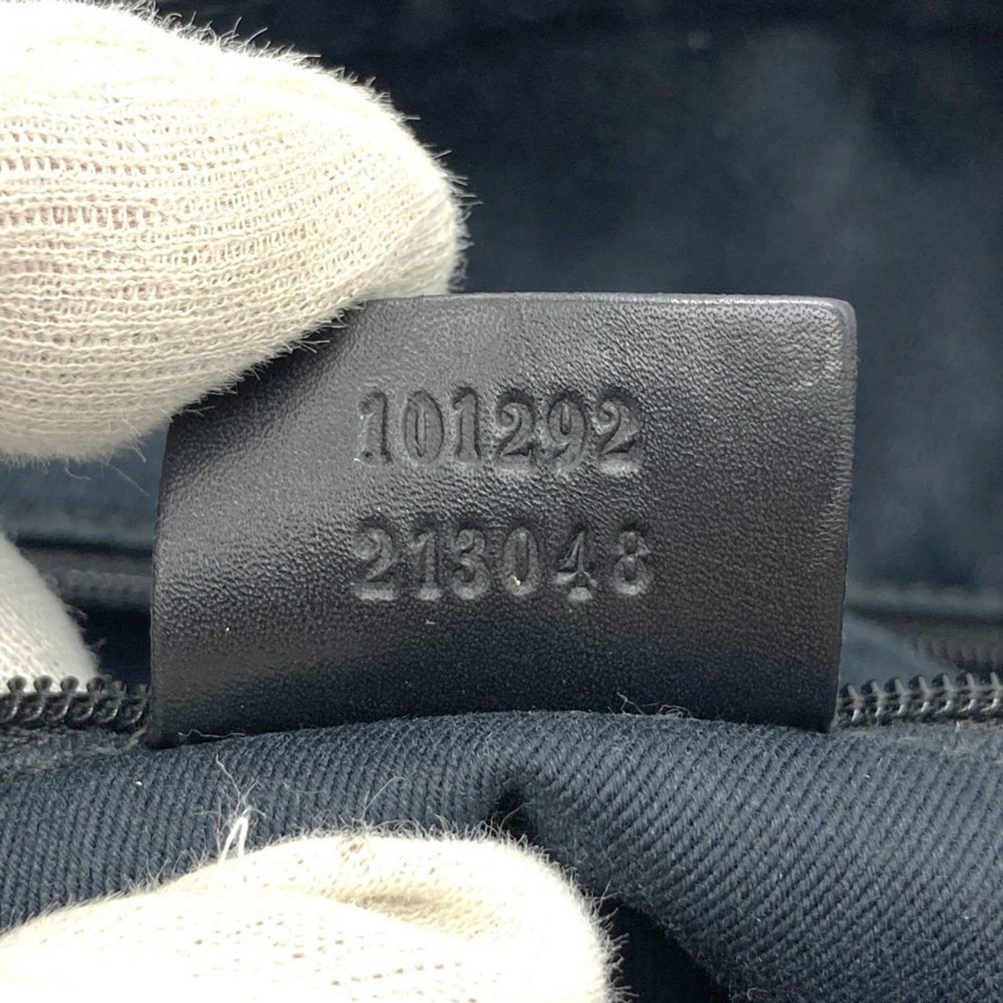 Gucci 101292 Shoulder Bag/Handbag In Black Gg Canvas