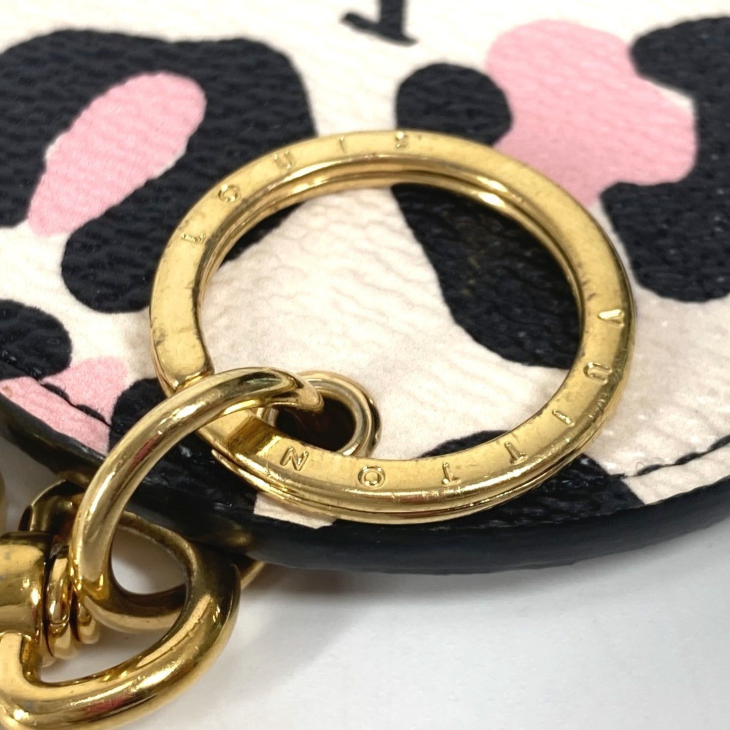 Louis Vuitton Mp3070 Porte Cle Illustre Wild At Heart Bag Charm Keychain Leather
