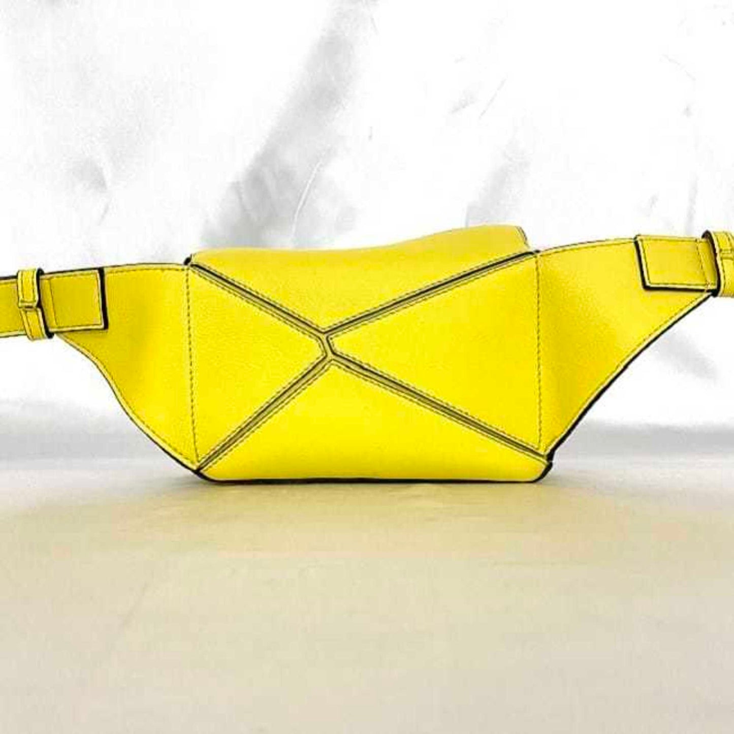 Loewe Body Bag Bum Yellow Puzzle B510Vg89X02 F-20616 Crossbody Leather Waist Pouch Compact Belt