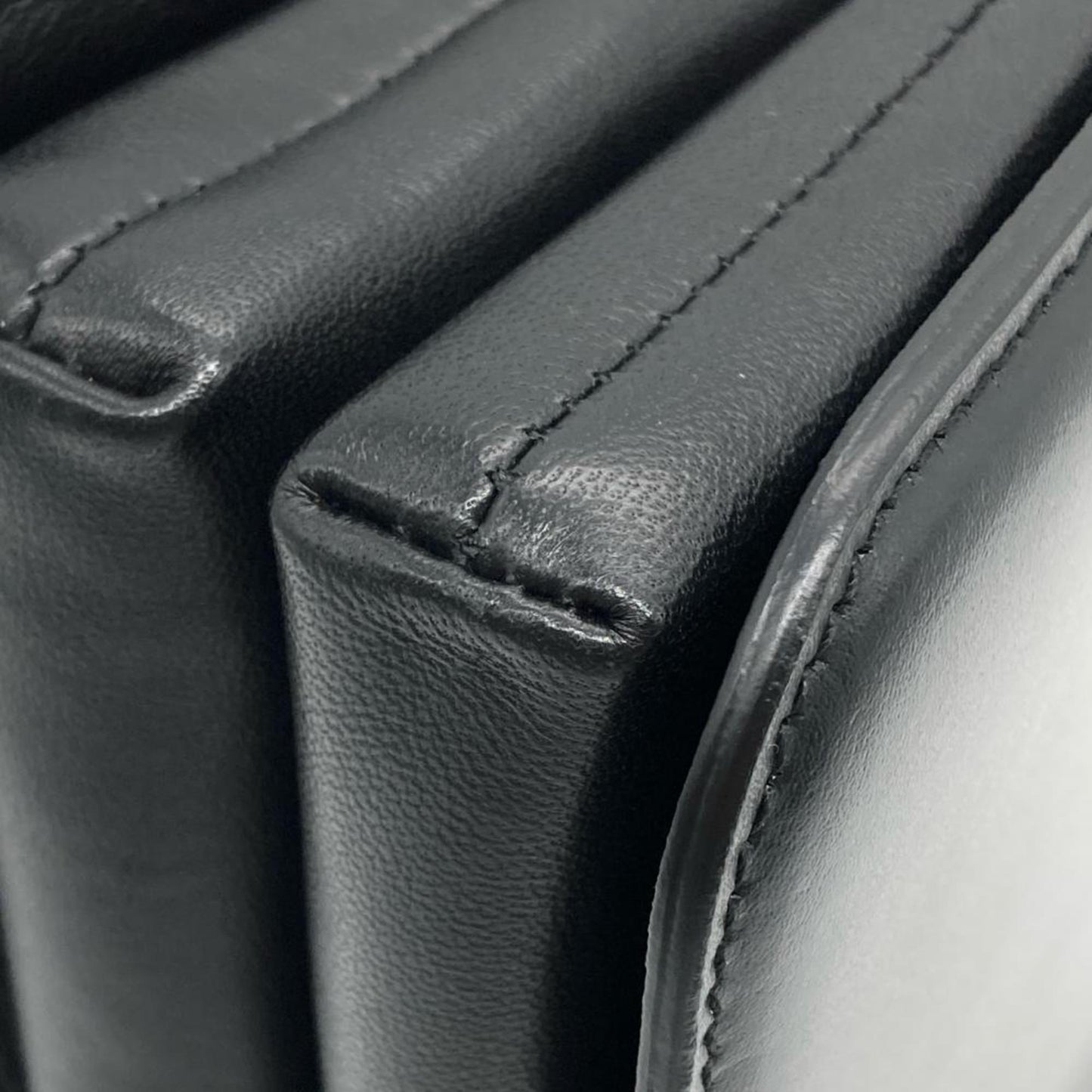 Balenciaga B Shoulder Bag Leather 592898 Black