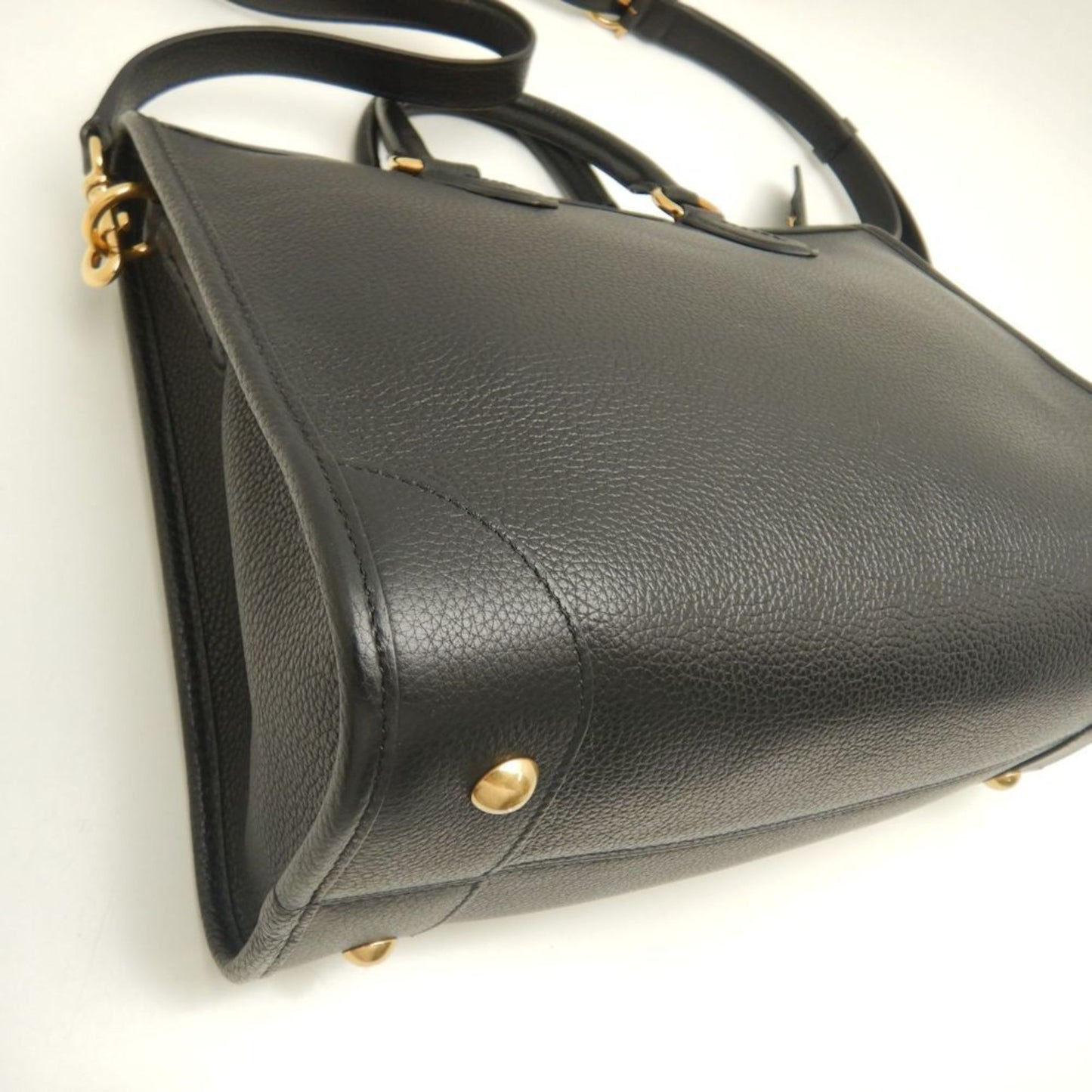 Salvatore Ferragamo 21-1378 Tote Bag Gancini Calf Black 252840