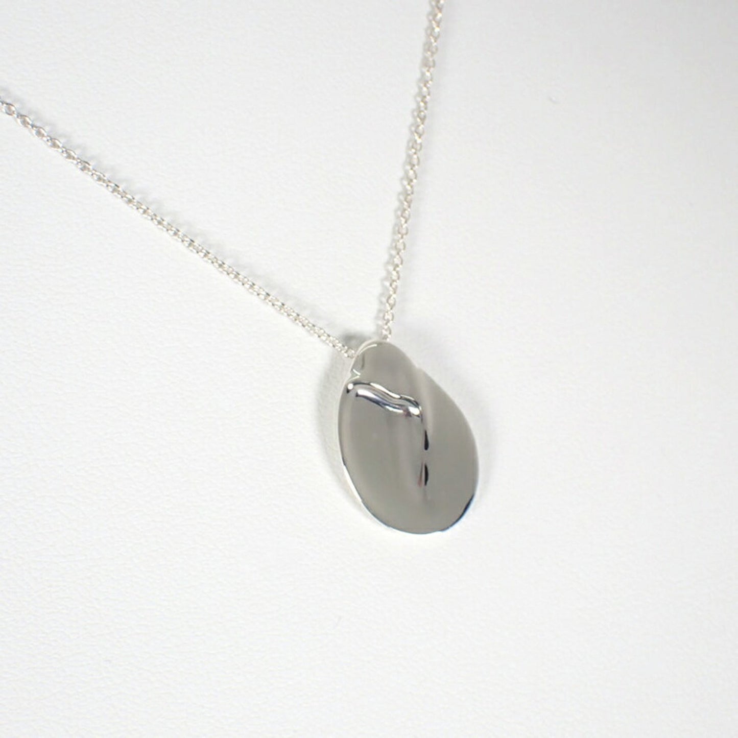 Tiffany 925 Madonna Pendant Necklace