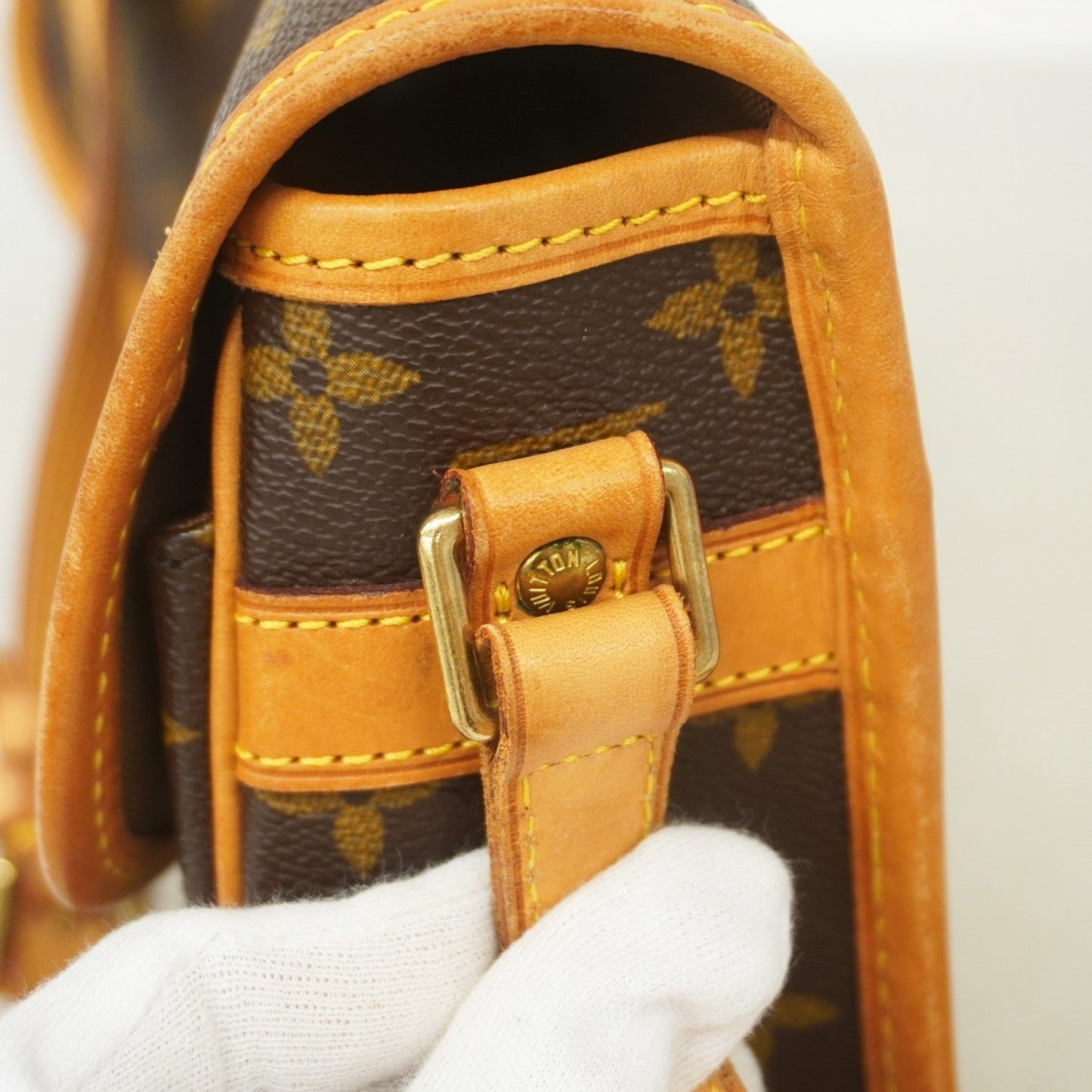 Louis Vuitton Monogram Sologne Shoulder Bag M42250 Brown