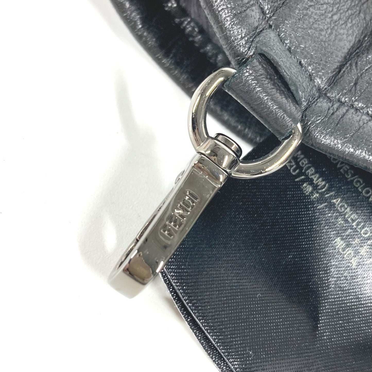 Fendi Fxy018 Mouton Gloves Angora