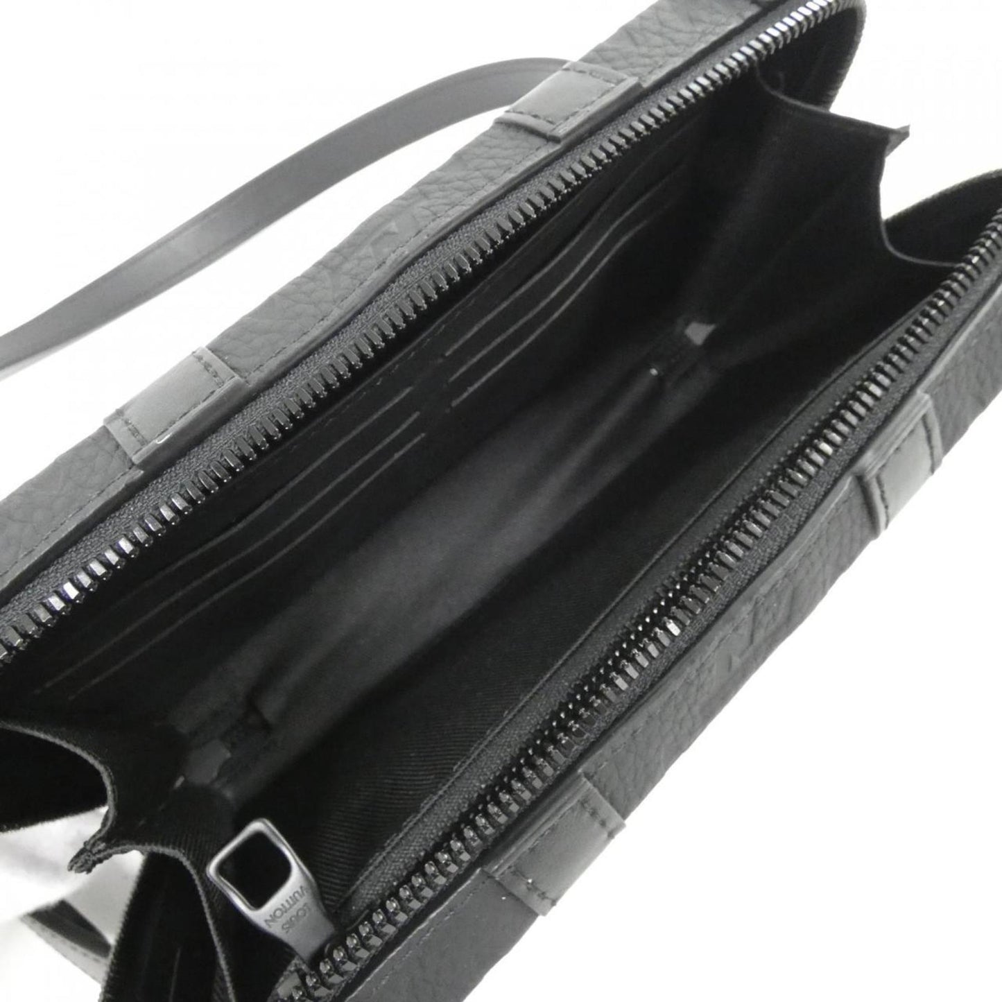 Louis Vuitton Taurillon Monogram Soft Trunk Wallet M80224 Shoulder Bag