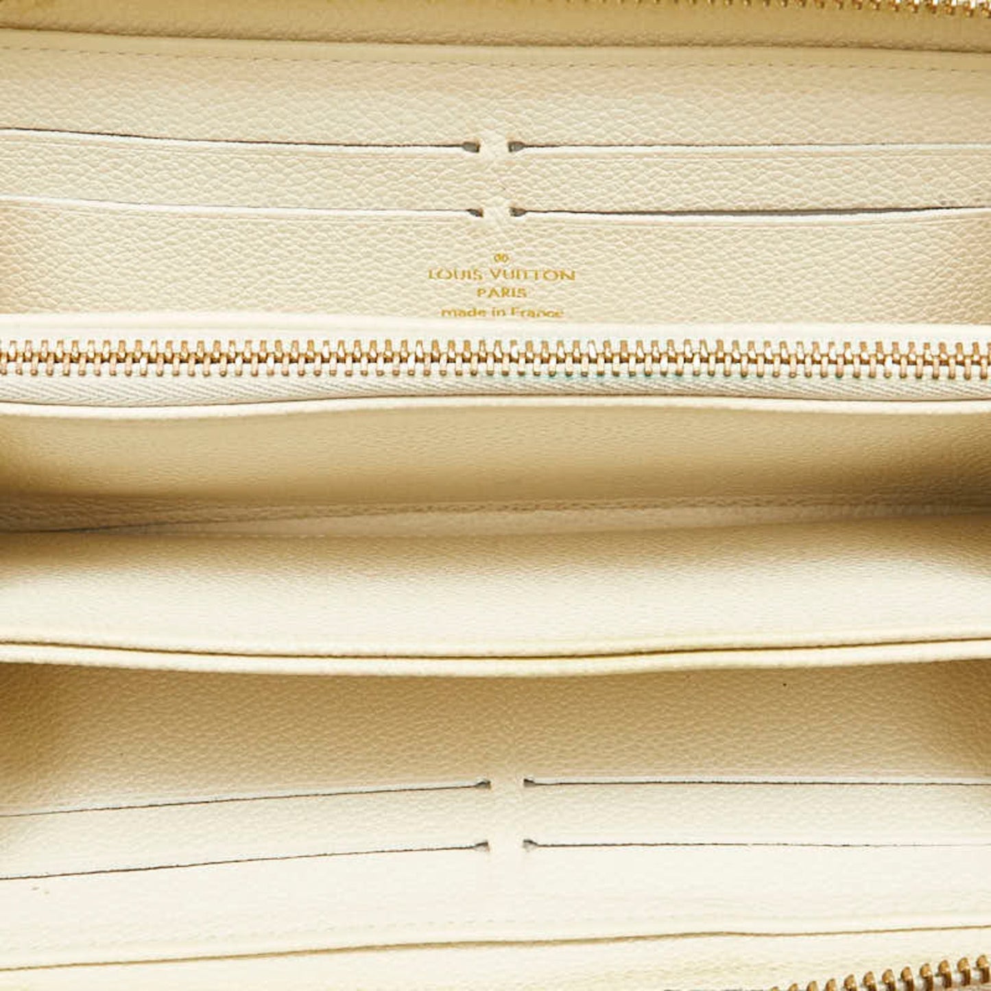 Louis Vuitton Monogram Empreinte Zippy Wallet Round Long M82212 Crme White Leather