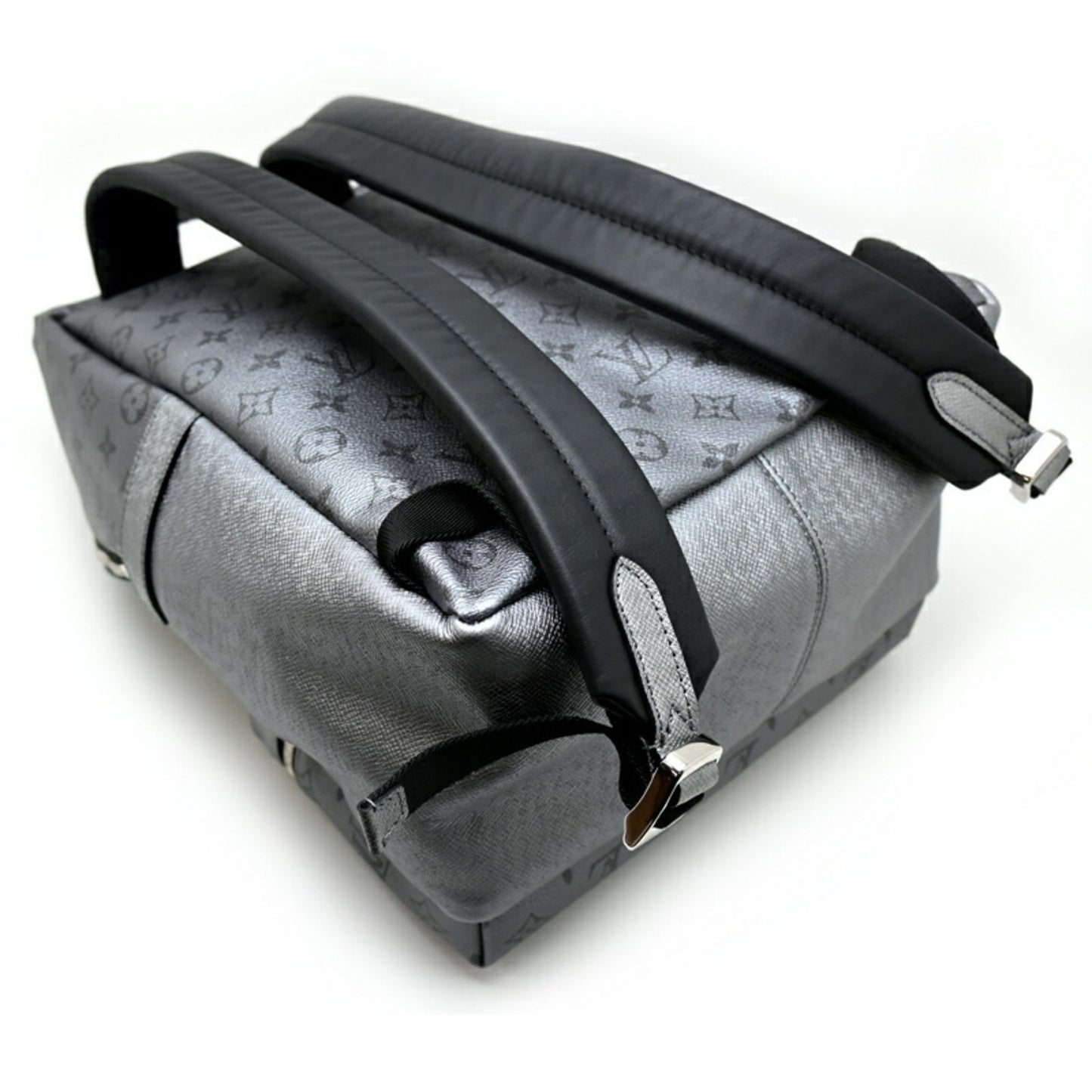 Louis Vuitton Discovery Backpack Pm
