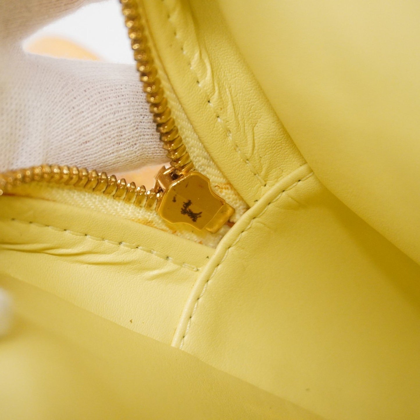 Louis Vuitton Vernis Worcester Shoulder Bag M91075 Lime Yellow