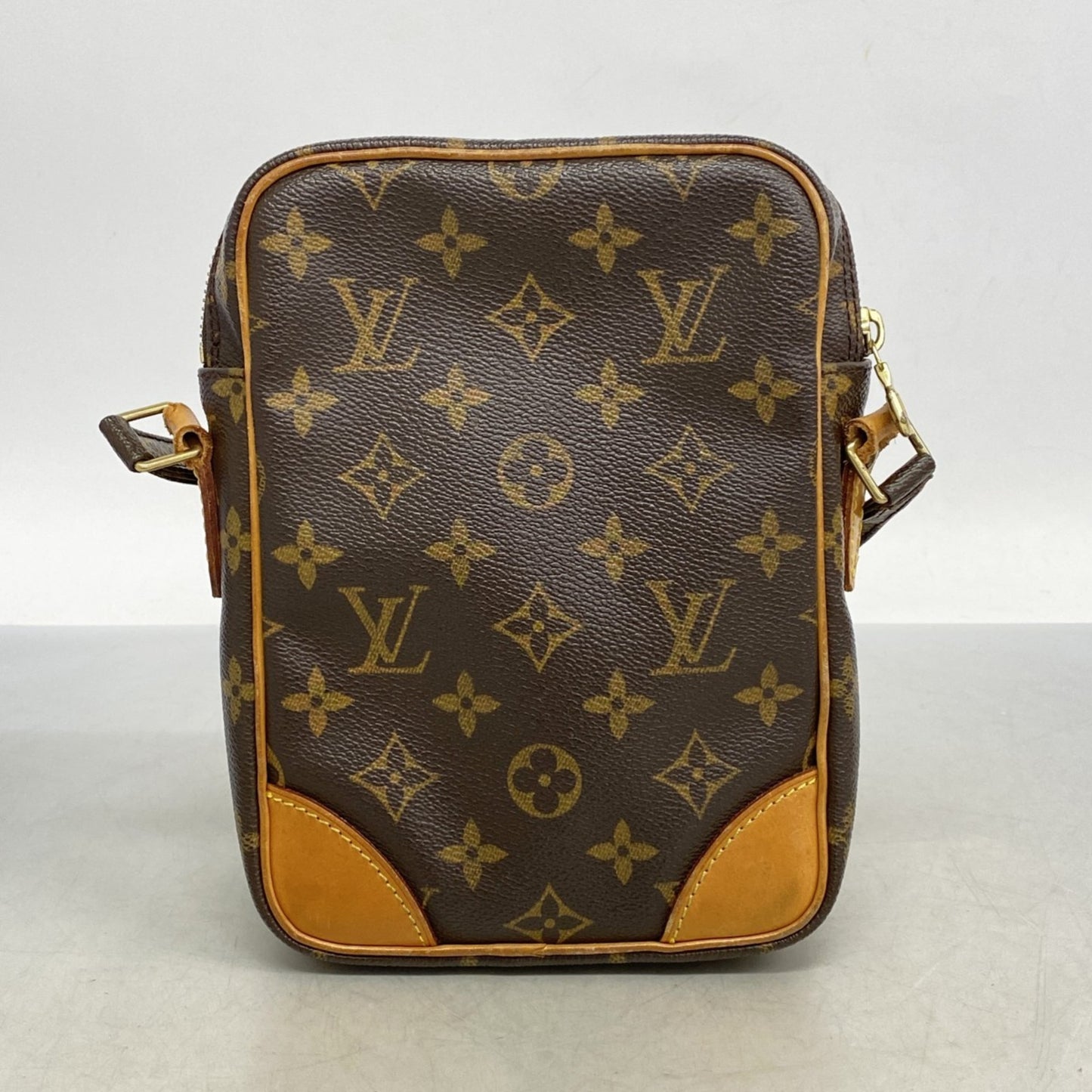 Louis Vuitton Monogram Amazon Shoulder Bag M45236 Brown