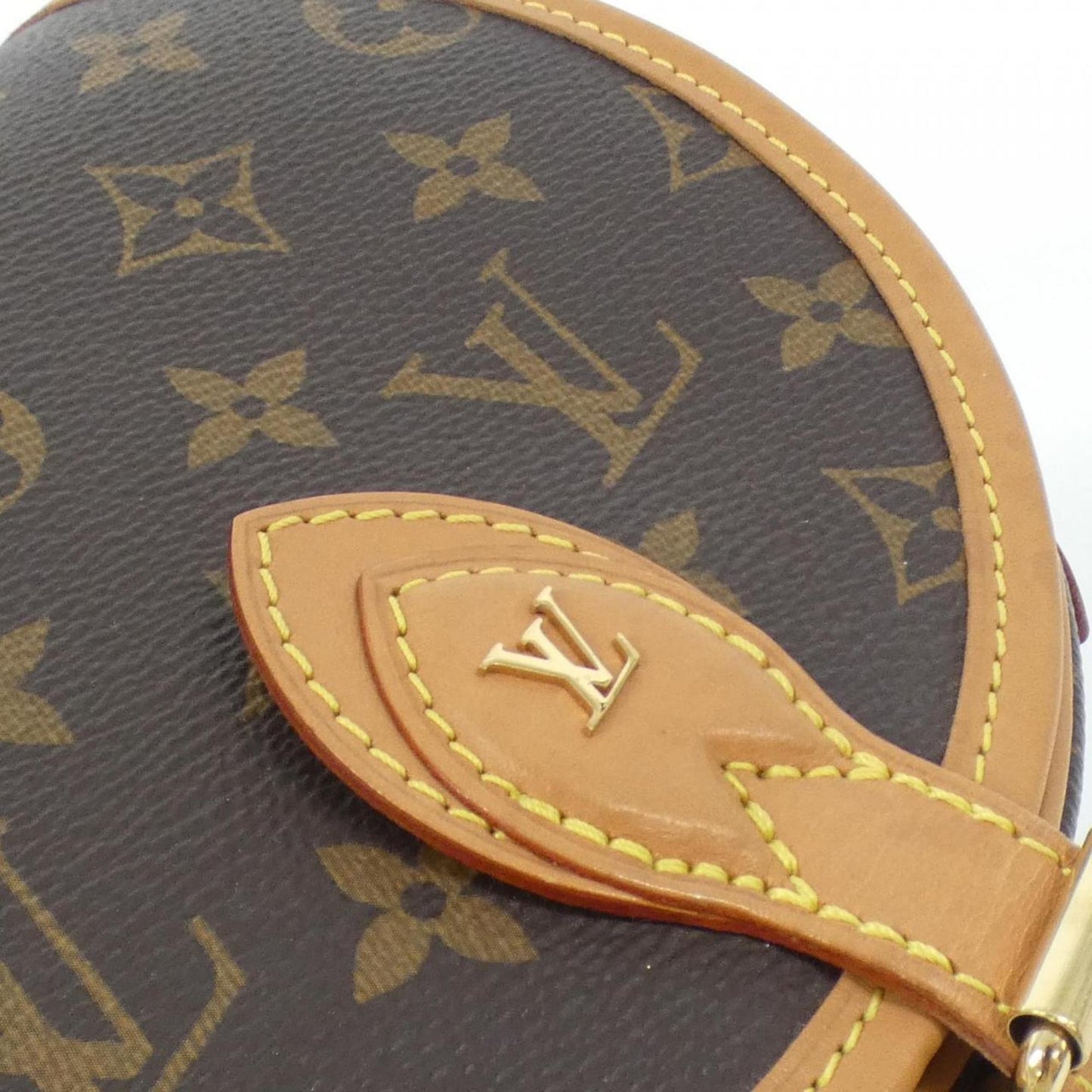 Louis Vuitton Monogram Tan Blanc M44860 Shoulder Bag