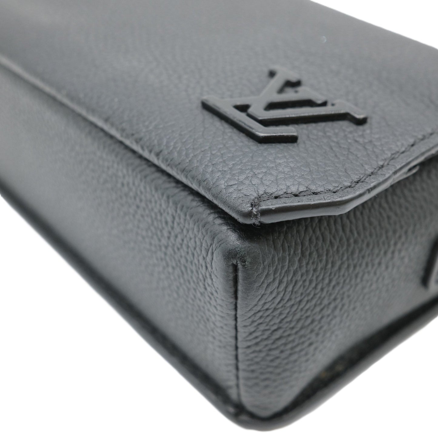 Louis Vuitton Louis Vuitton Fastline Wearable Wallet Lv Aerogram Shoulder Bag Cowhide Leather Black