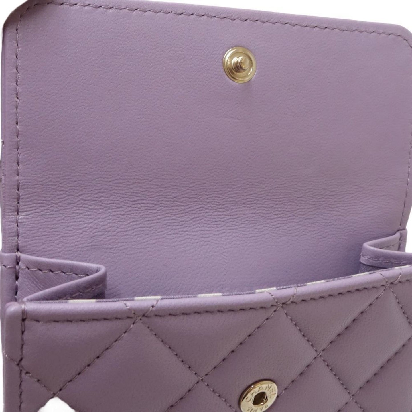 Chanel Chanel Bi-Fold Wallet Ap3808 Small Flap Cc Pearl Coco Mark Lambskin Light Purple 180546