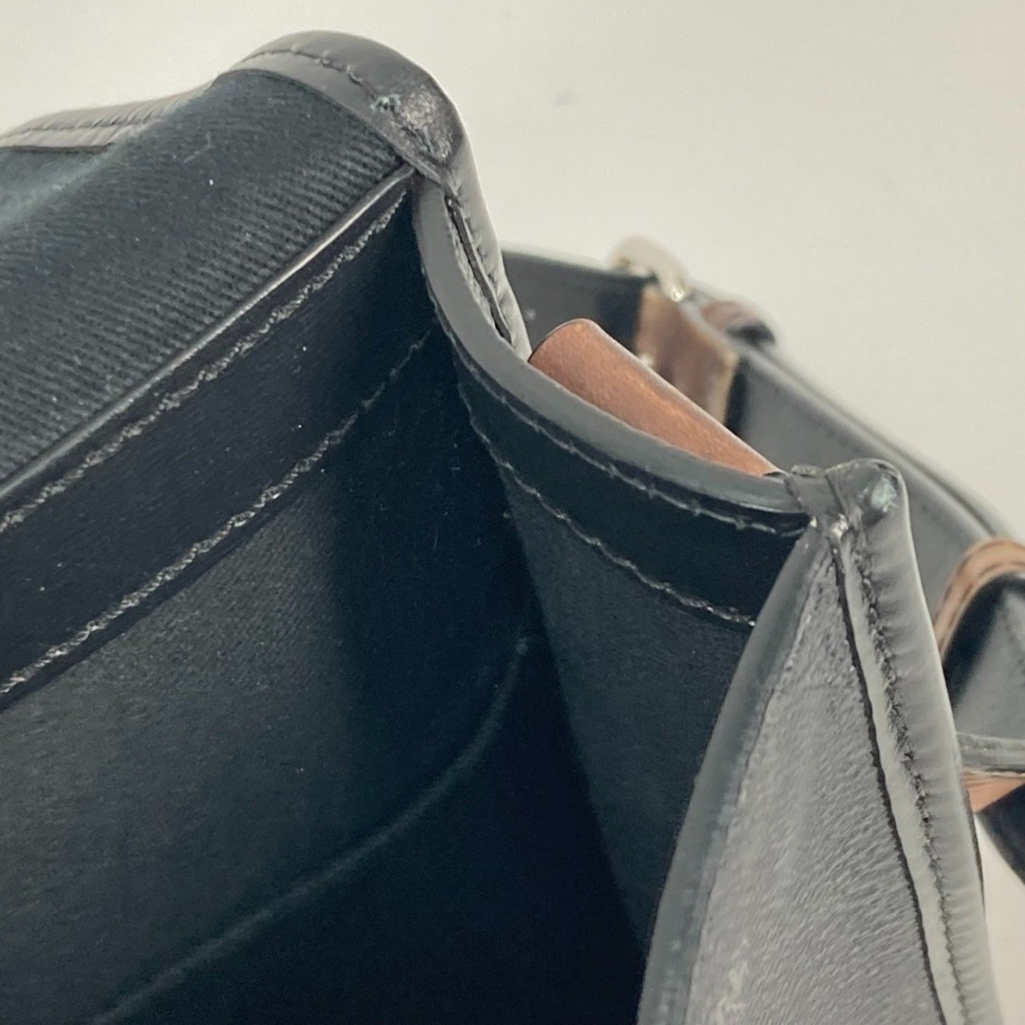 Berlutti Crossbody Flap Messenger Shoulder Bag Blackbased Gray Based