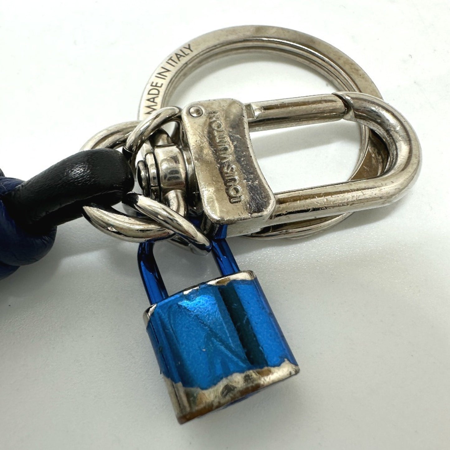 Louis Vuitton M61713 Porte-Cls Knot Lock Bag Charm Keychain In Metal/Leather