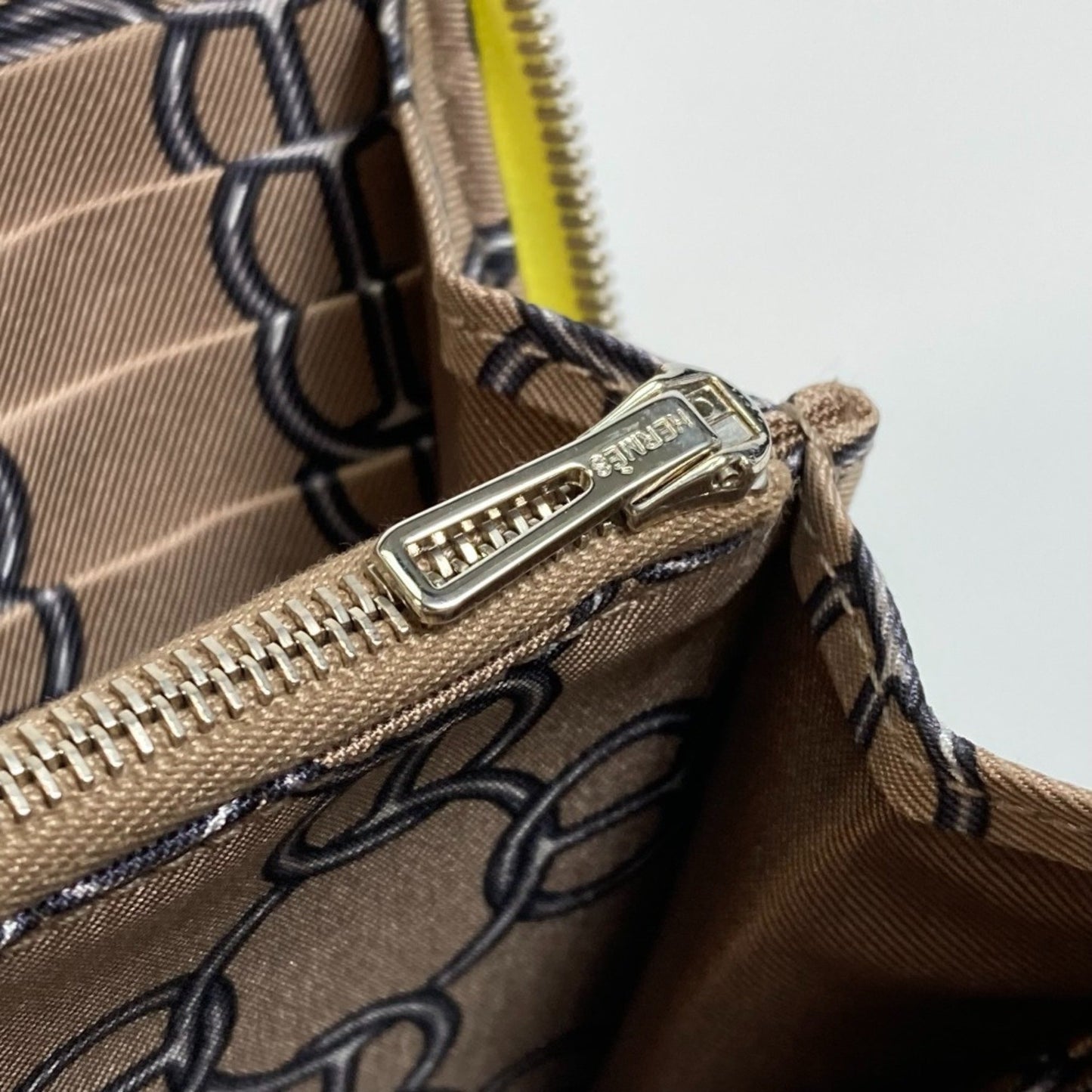 Hermes Silk-In Azap Long Round Zipper Wallet