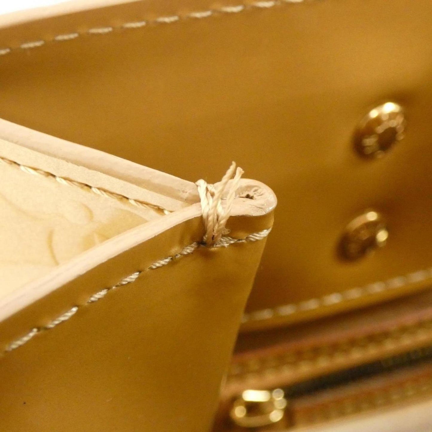 Louis Vuitton Vernis Lead Pm M91334 Handbag