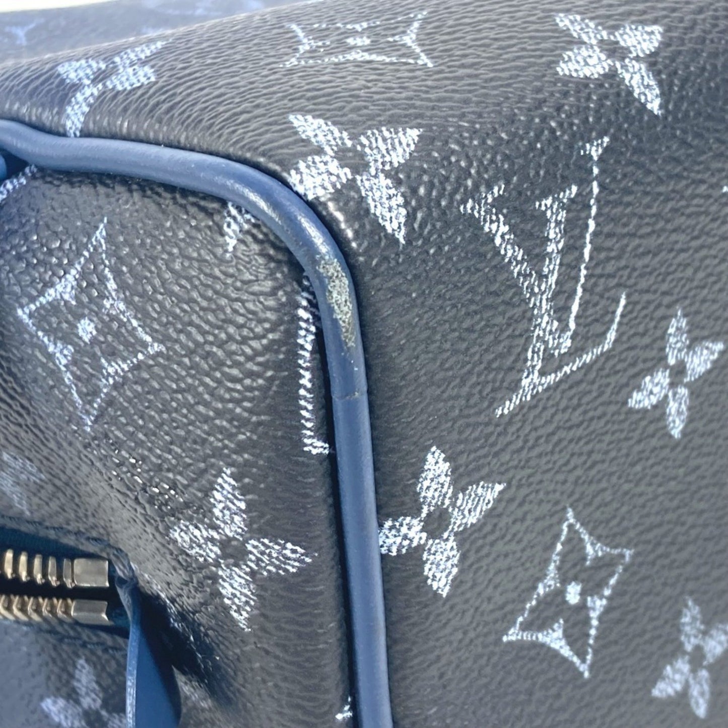 Louis Vuitton M11559 Monogram Lv Fall Pharrell Williams Locker Dopp Kit Bag Pouch Clutch Second
