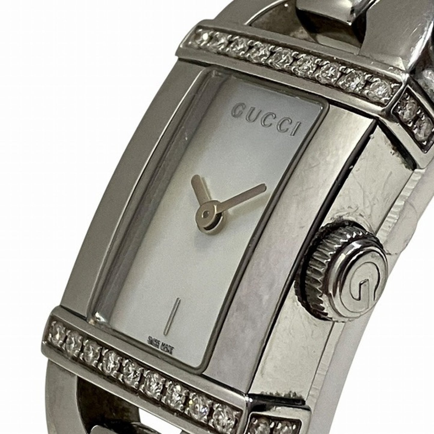 Gucci 6800L Quartz Bangle Watch