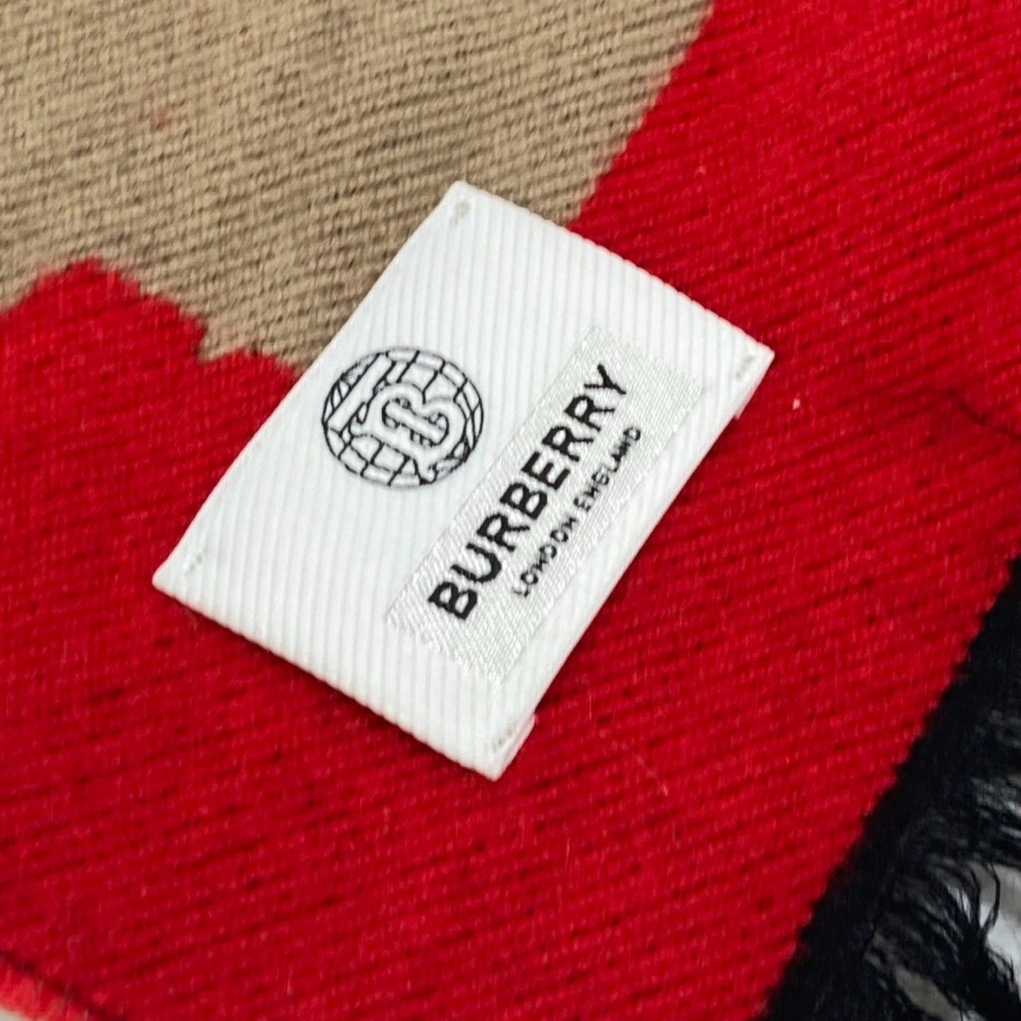 Burberry 8037534 Fringe Love Scarf Brown Red