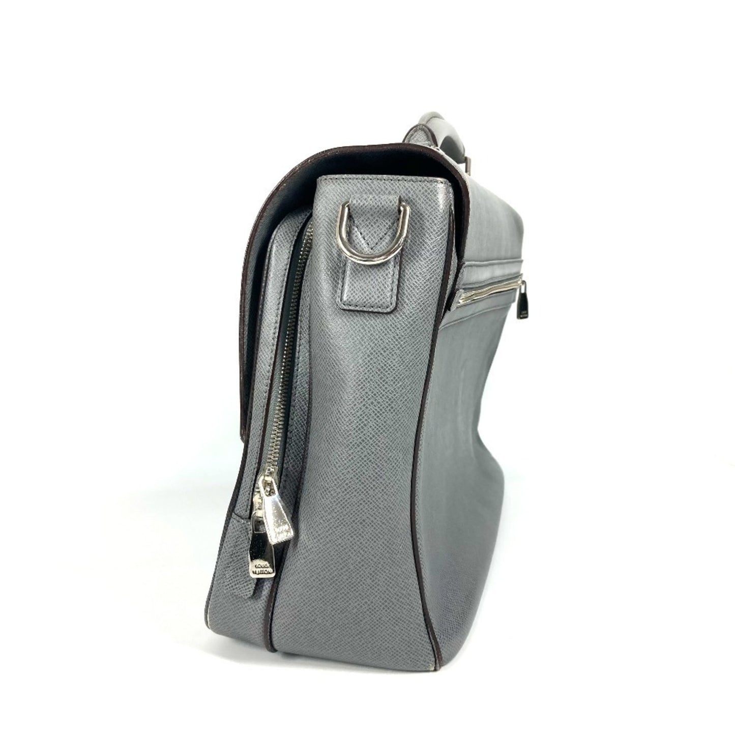 Louis Vuitton M32638 Taiga Vasili Gm 2Way Bag Shoulder Handbag Crossbody Business Leather