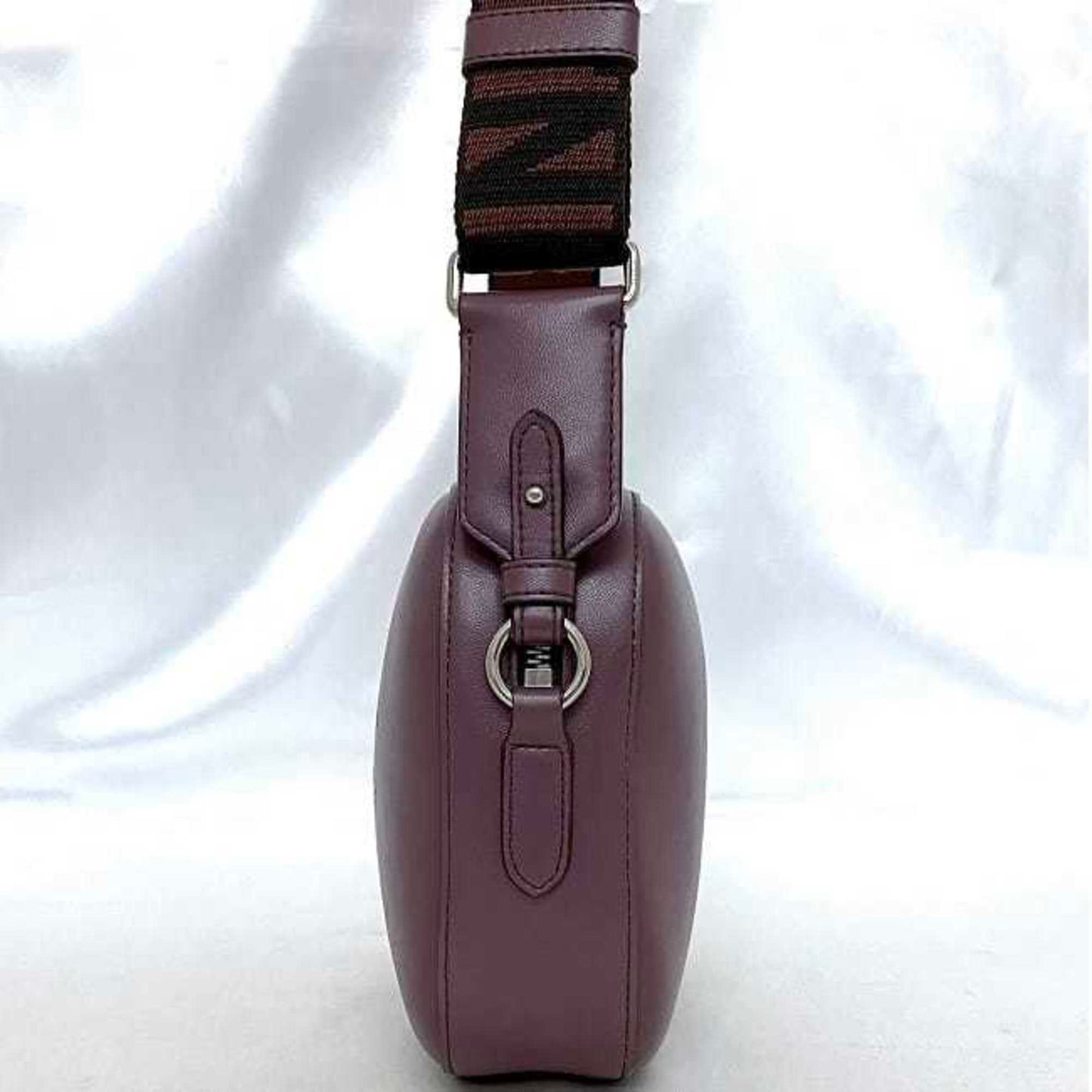 Stella Mccartney Shoulder Bag F-21359 Purple 700266 W8542 Leather Stella Mccartney Punched Strap