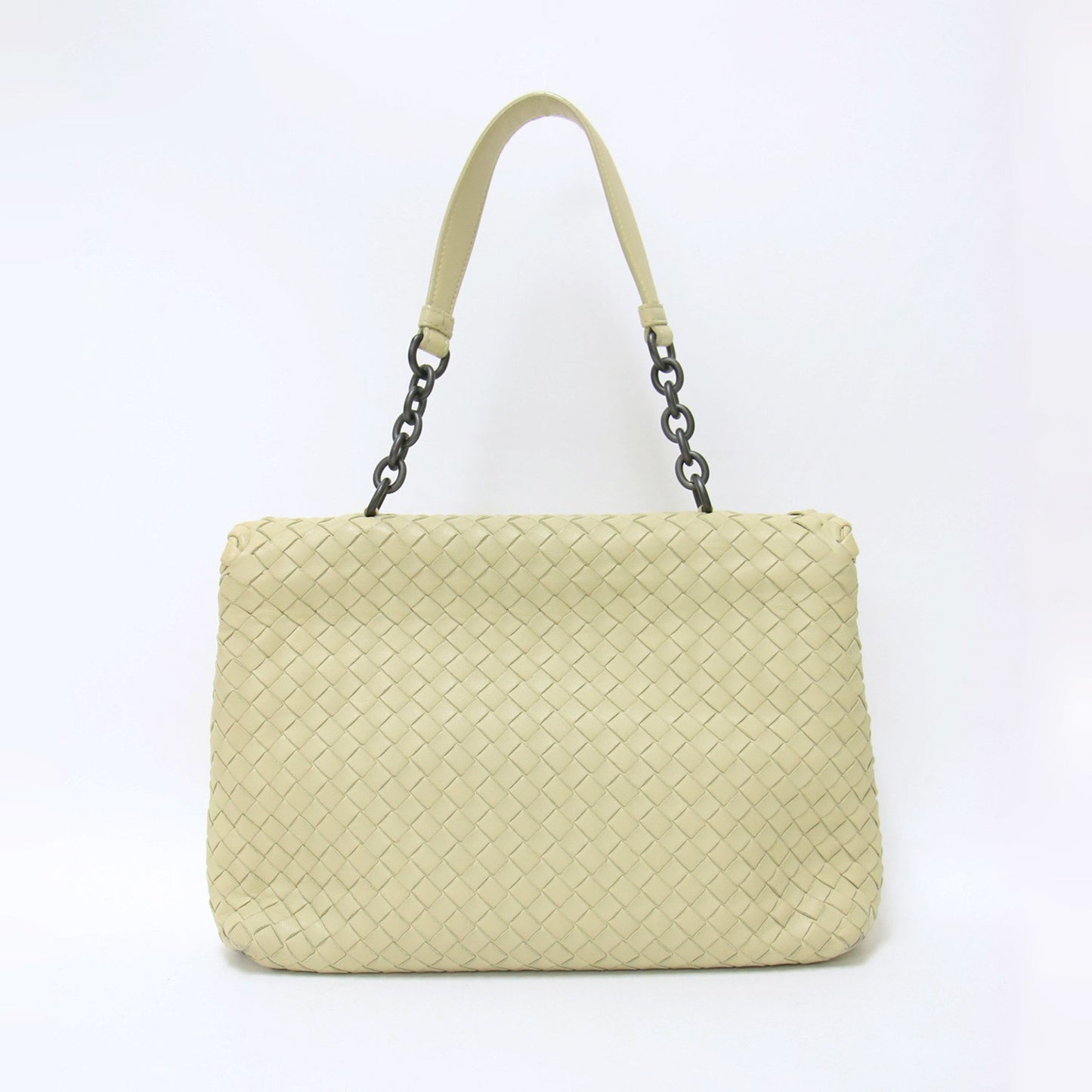 Bottega Veneta Beige Olympia Intrecciato Shoulder Bag Olimpia Intrecciato Flap Chain Mesh Lambskin