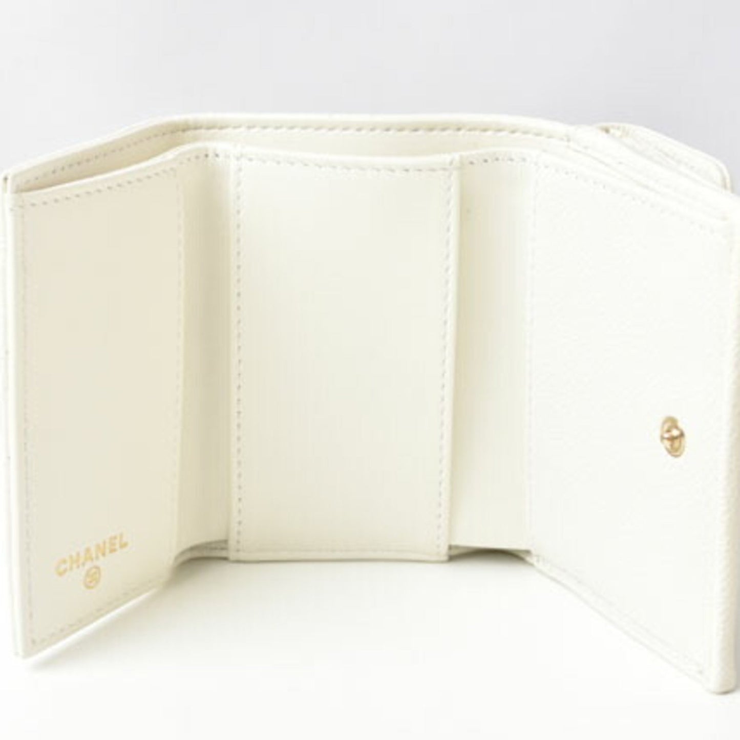 Chanel Wallet/Tri-Fold Chanel Wallet Boy Caviar Skin Off-White Gold