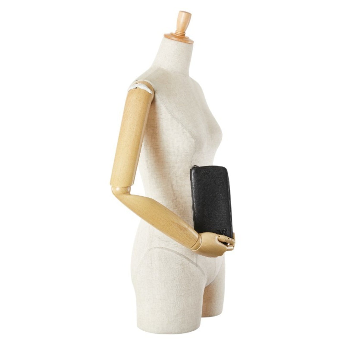 Louis Vuitton Aerogram Zippy Wallet Vertical Round Zipper Long M81743 Noir Black Leather