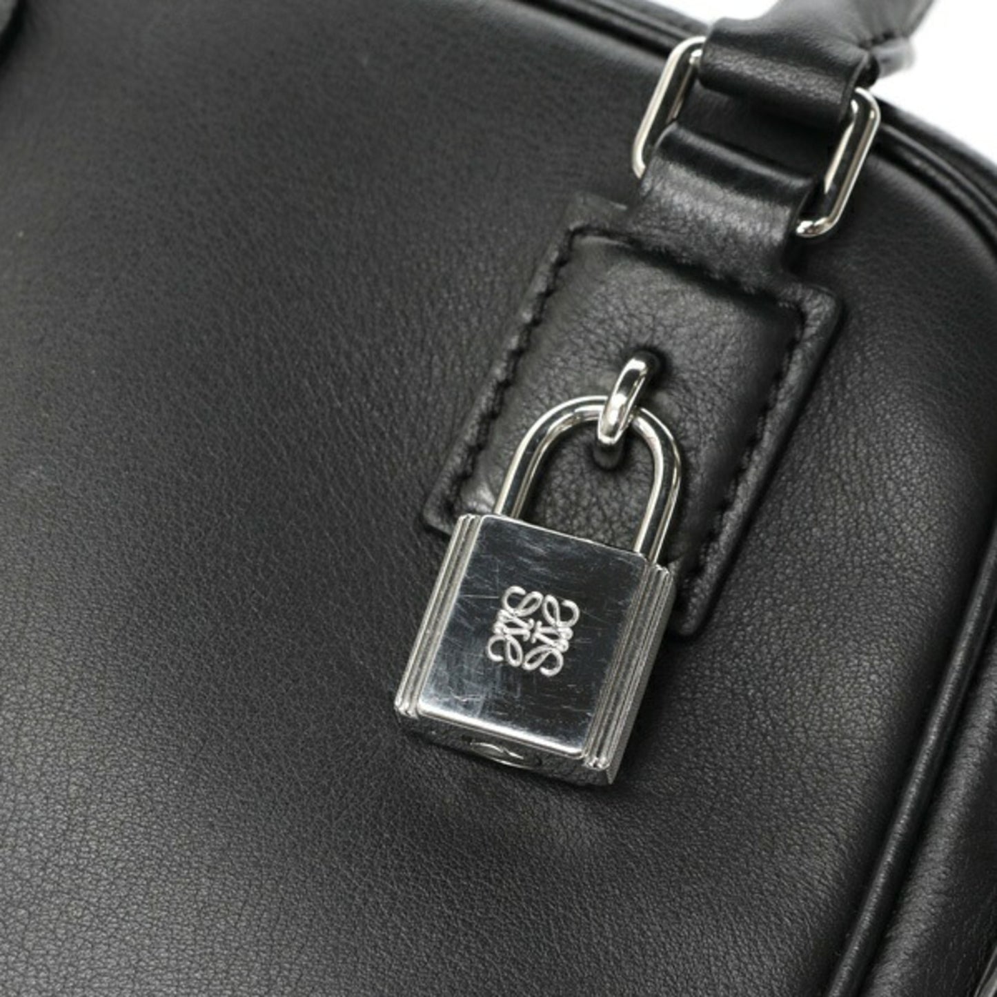 Loewe Amazona 15 Shoulder Bag B039L51X06 Calf Leather Black K-158810