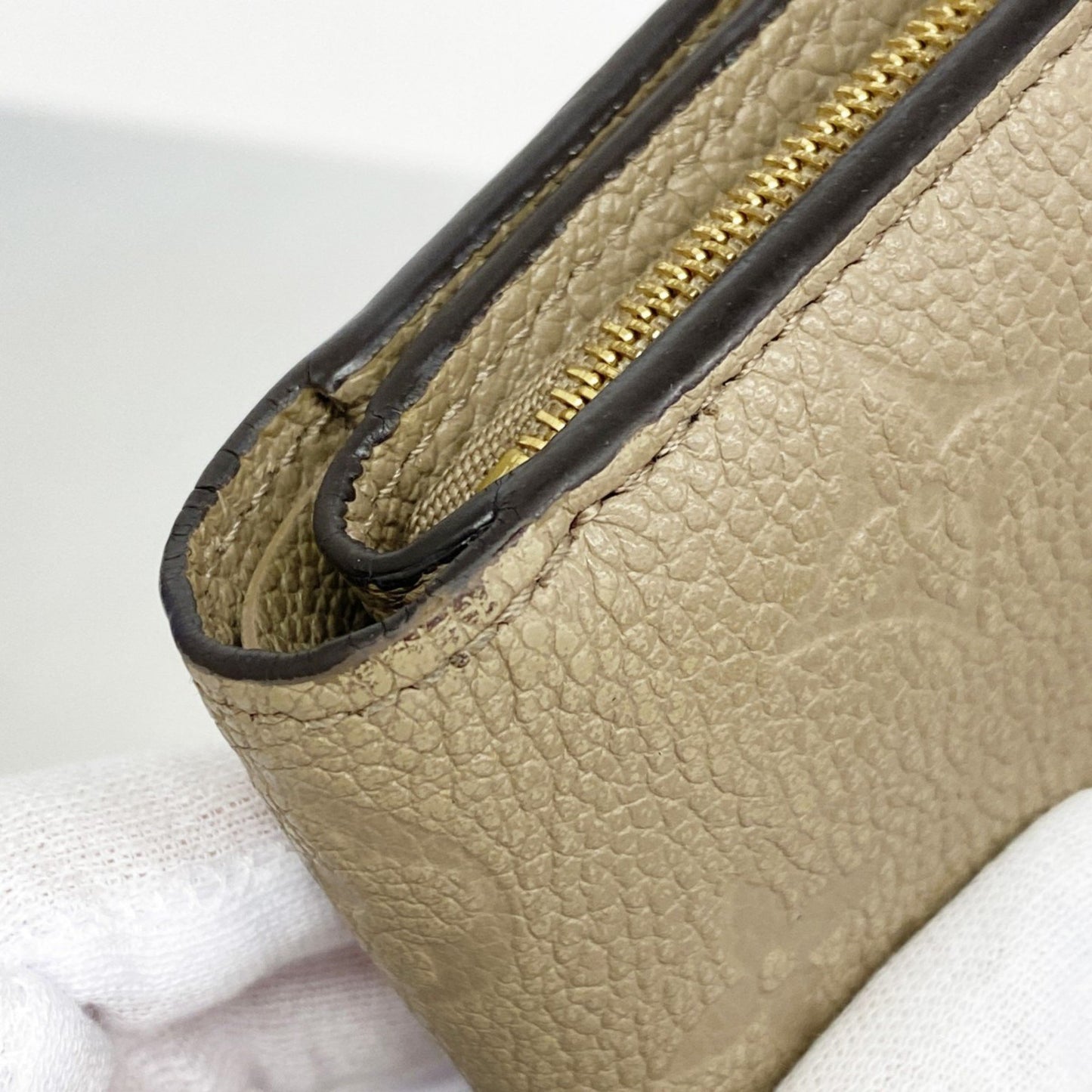 Louis Vuitton Monogram Empreinte Portefeuille M80152 Tourterelle