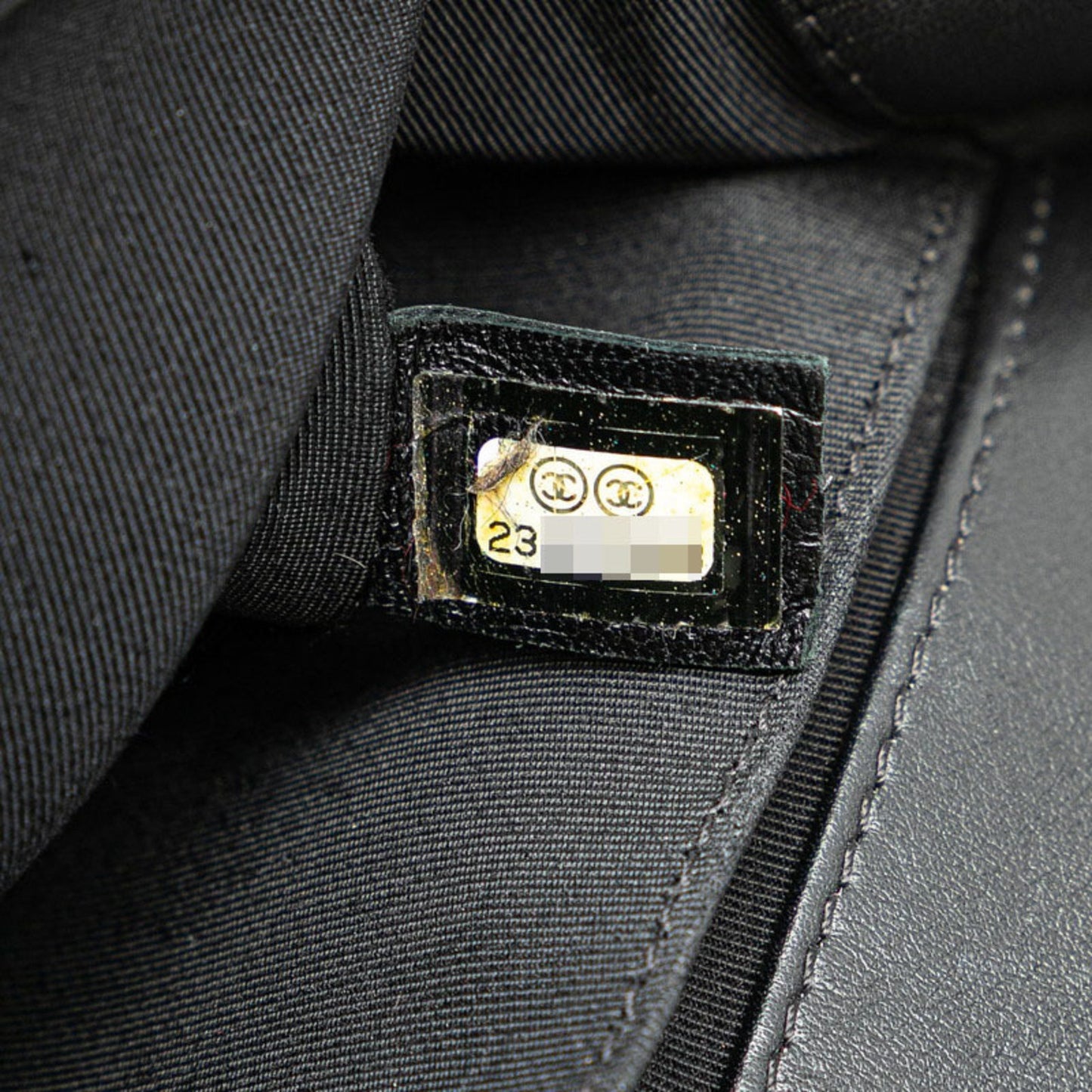 Chanel Boy Chanel 25 Crossbody Chain Shoulder Bag In Black