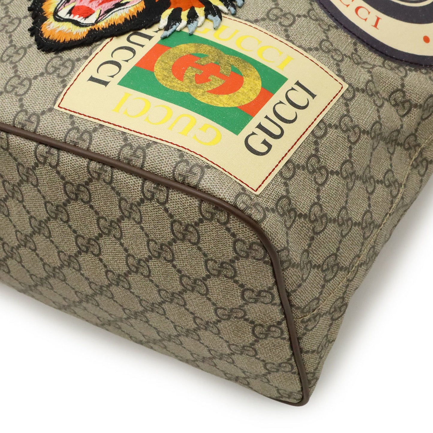 Gucci Soft Gg Supreme Courier Tote/Shoulder Bag In Leather With Appliqus Beige