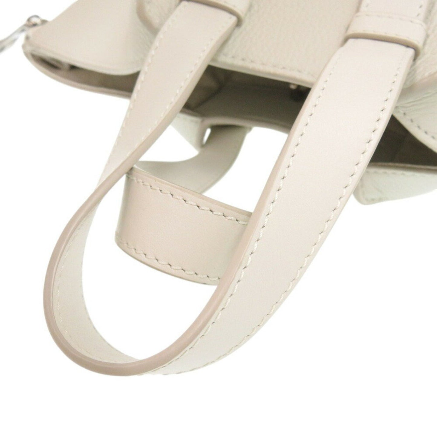 Like New Loewe Hammock Compact A538H13X03 Leather White Handbag