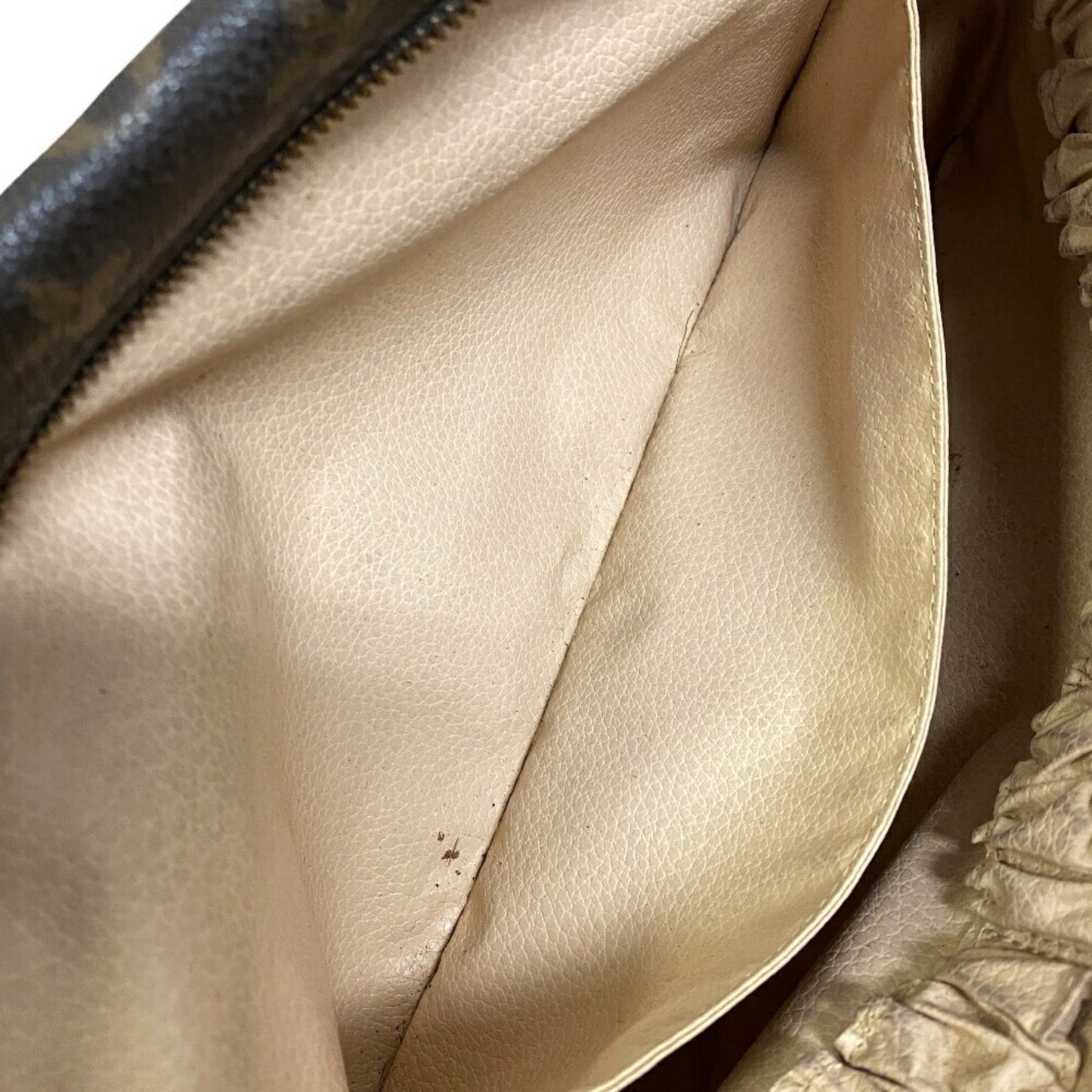 Louis Vuitton M47522 True Toilet 28 Monogram Clutch Bag